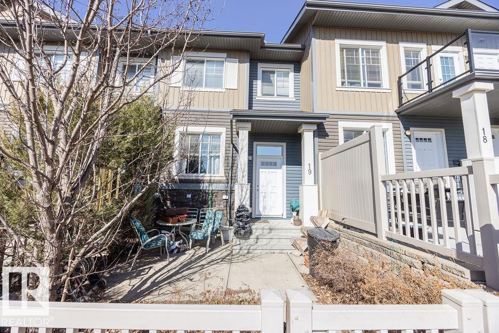Photo 7 at 19 - 1030 Chappelle Boulevard SW, Chappelle Area, Edmonton