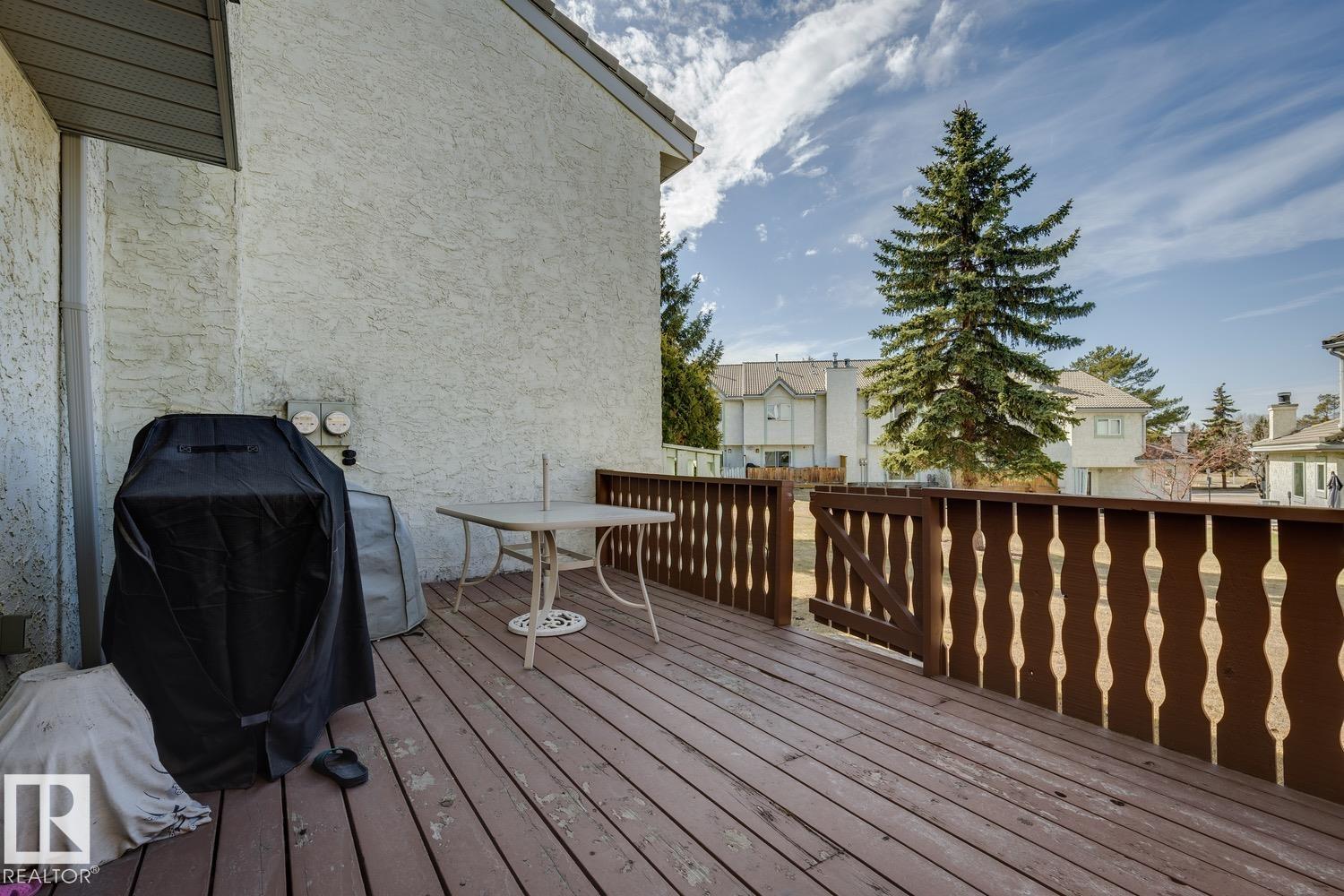 Photo 19 at 40 - 9520 174 Street NW, Terra Losa, Edmonton