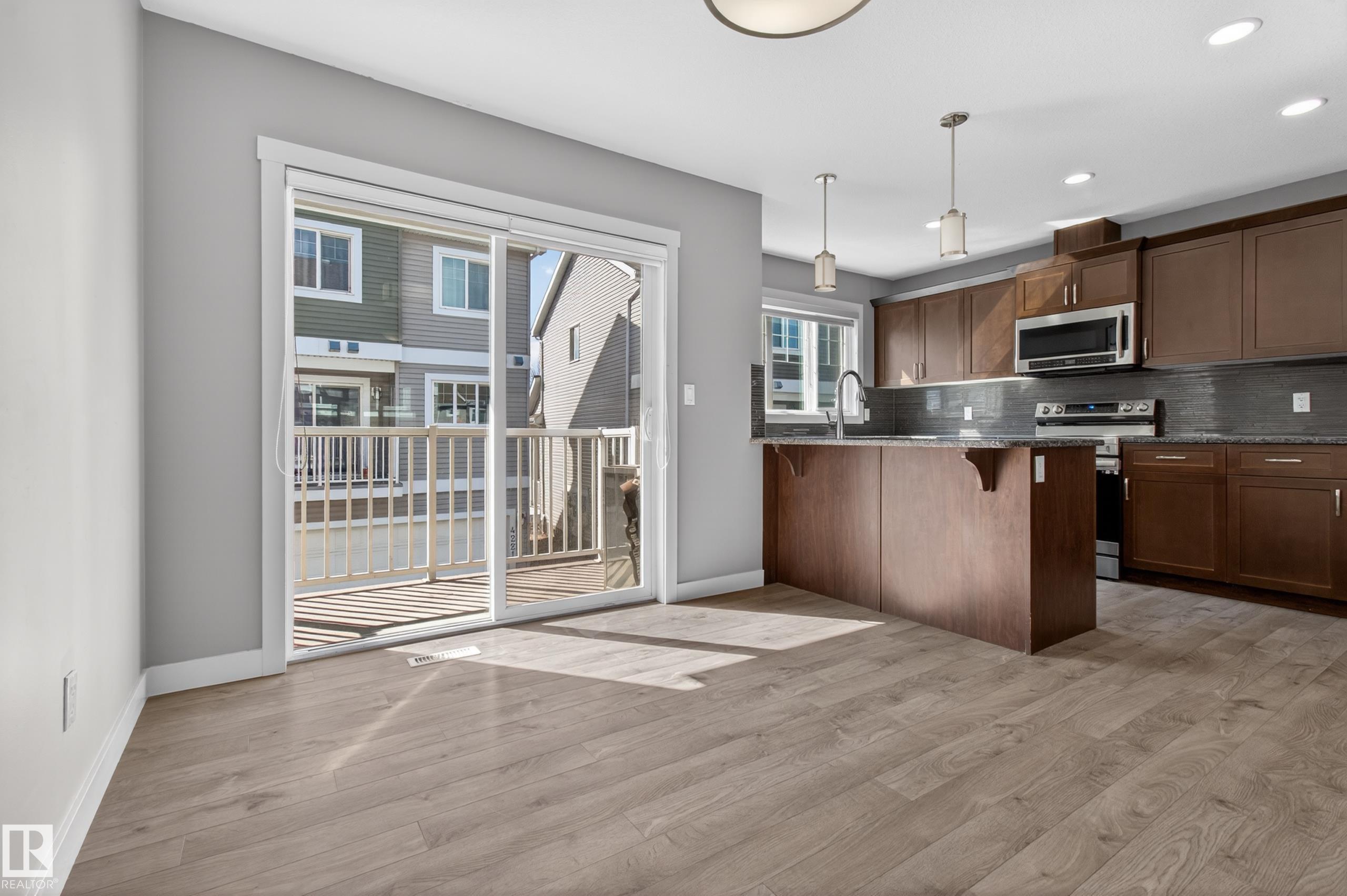 Photo 8 at 33 - 4205 30 Street NW, Larkspur, Edmonton