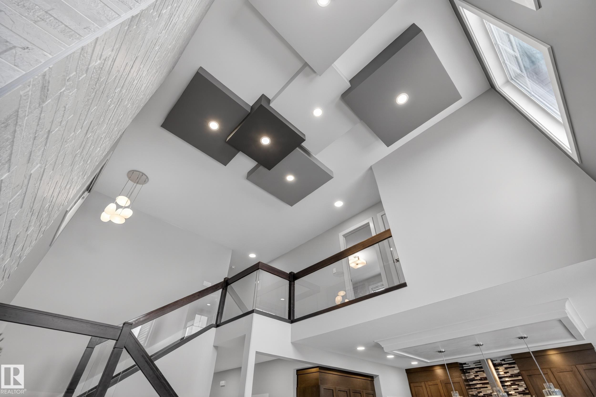 https://zimg.paragon.ice.com/ParagonImages/Property/PM/RAE/225397601/9/0/0/195746a18fa2b921e819a790ea2c001b/1/e976588daeabc1cd827d79882981b26a/225397601-64ab6e26-5e8a-4c2b-9258-756374f127d5.JPG
