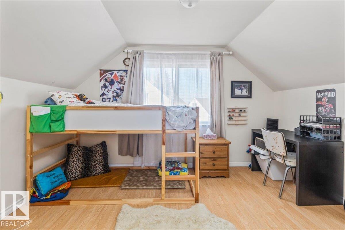 Photo 14 at 12210 59 Street NW, Montrose, Edmonton