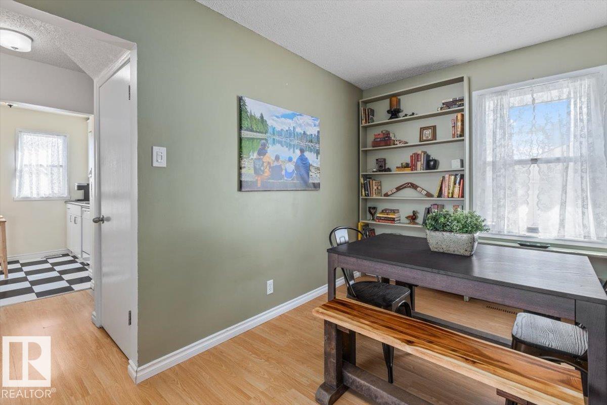 Photo 7 at 12210 59 Street NW, Montrose, Edmonton