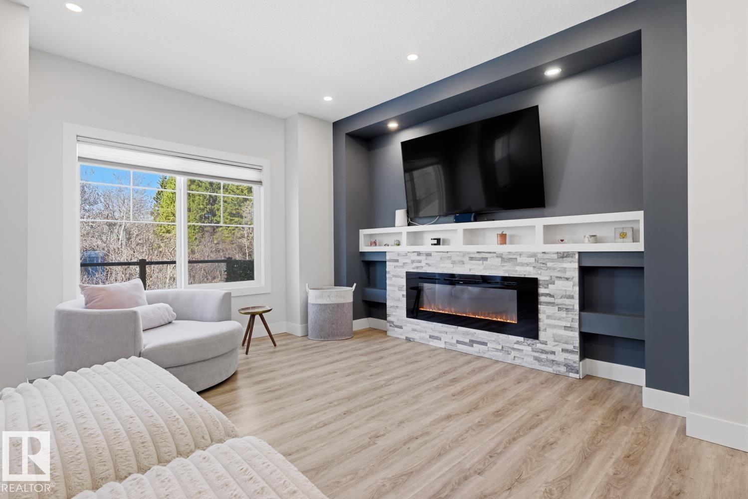 Photo 7 at 61 - 230 Edgemont Road NW, Edgemont, Edmonton