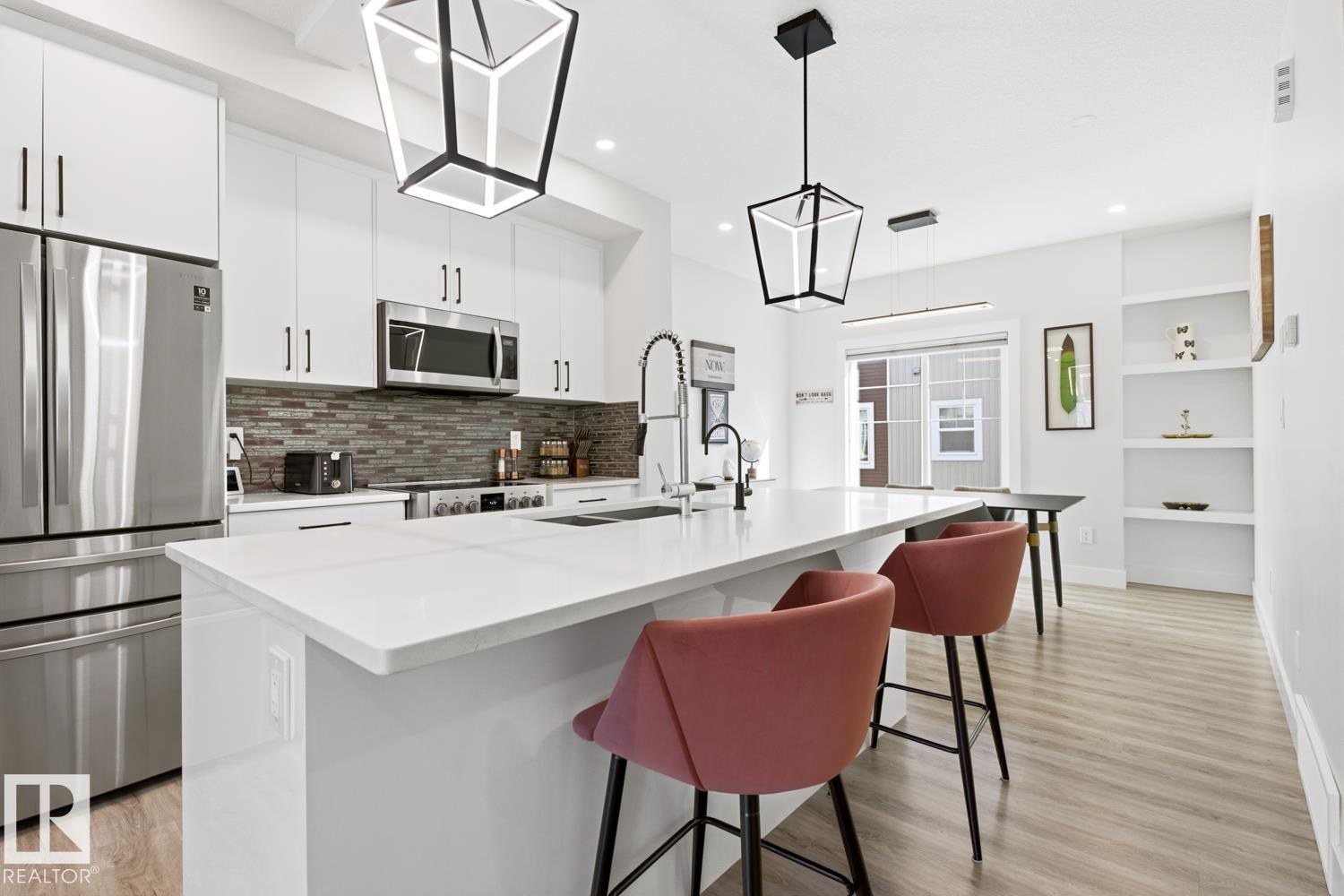 Photo 8 at 61 - 230 Edgemont Road NW, Edgemont, Edmonton