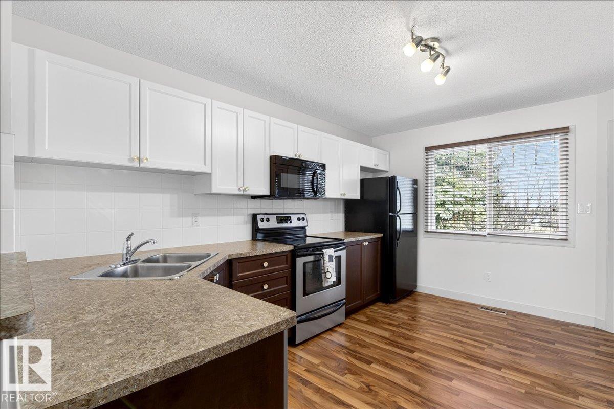 Photo 15 at 18 - 6032 38 Avenue NW, Greenview, Edmonton