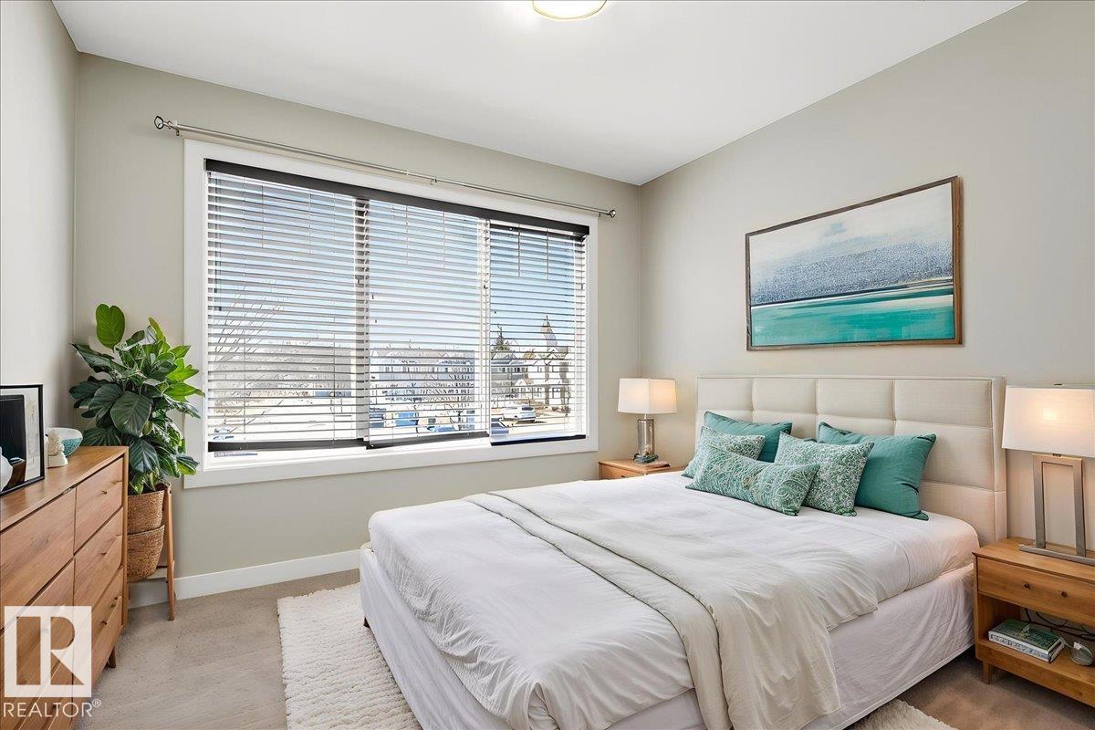 Photo 25 at 18 - 6032 38 Avenue NW, Greenview, Edmonton