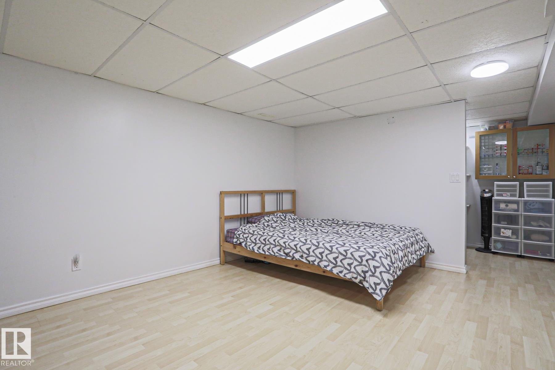 https://zimg.paragon.ice.com/ParagonImages/Property/PM/RAE/225397621/42/0/0/3f796e6ee8d2d35741bed8bb541c093b/1/6a0c4e873036498d262f89188fcce959/225397621-37c04929-98f3-4832-8da6-c5c687a004be.JPG