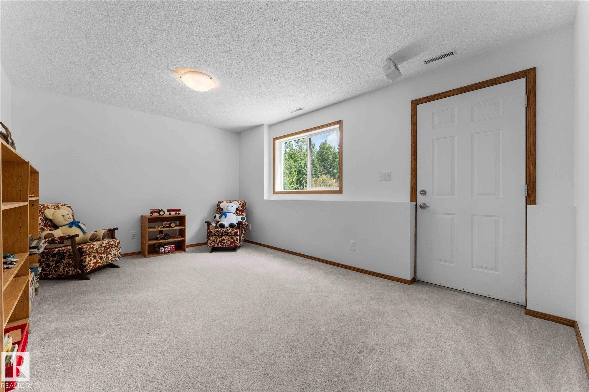 Photo 31 at 6316 Hghway 16, Lake Isle, Rural Parkland County