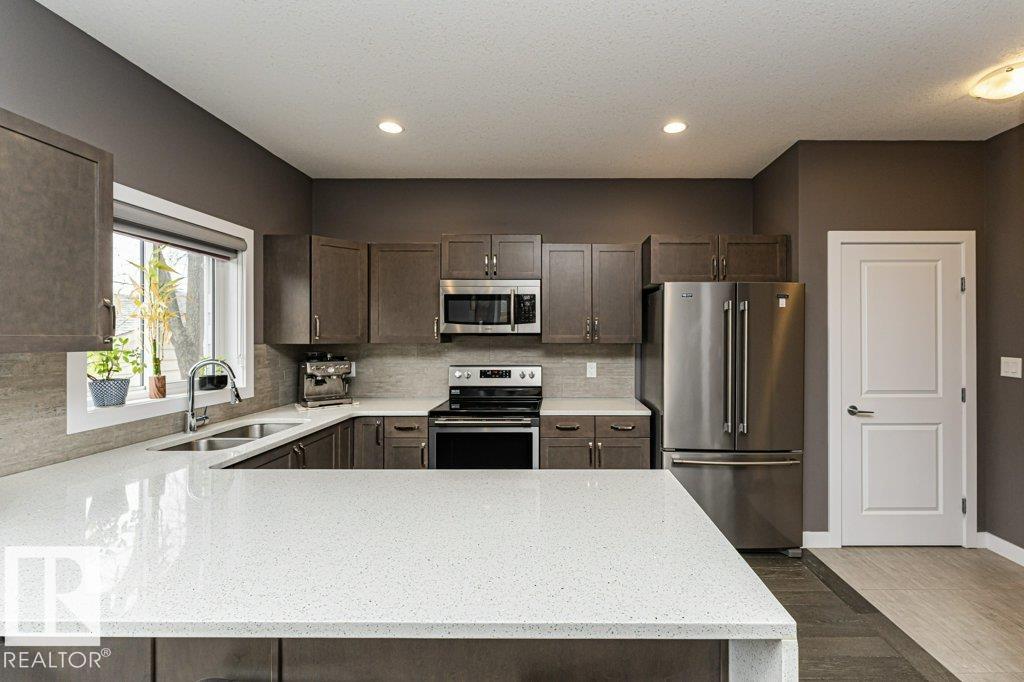 https://zimg.paragon.ice.com/ParagonImages/Property/PM/RAE/225397635/16/0/0/b16e4cdf42e40c0ec0726ca13f0a2330/1/317e4925a317cb8c7c8995a8fbca4937/225397635-cb5446ca-8b82-468d-b826-82ca0326c306.JPG