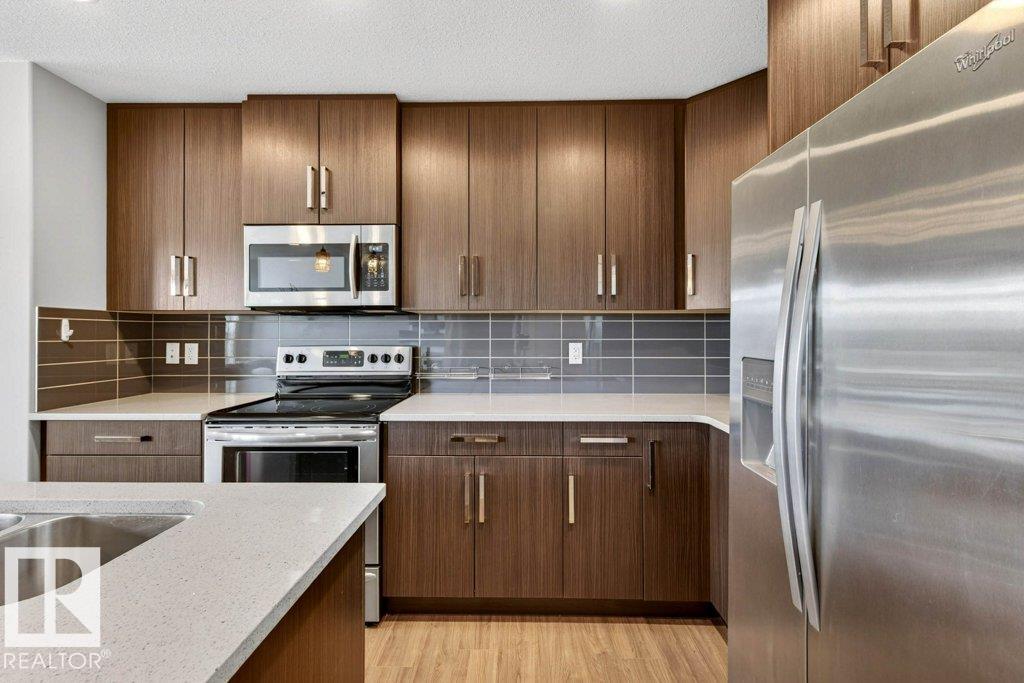 Photo 2 at 3462 Weidle Way SW, Walker, Edmonton