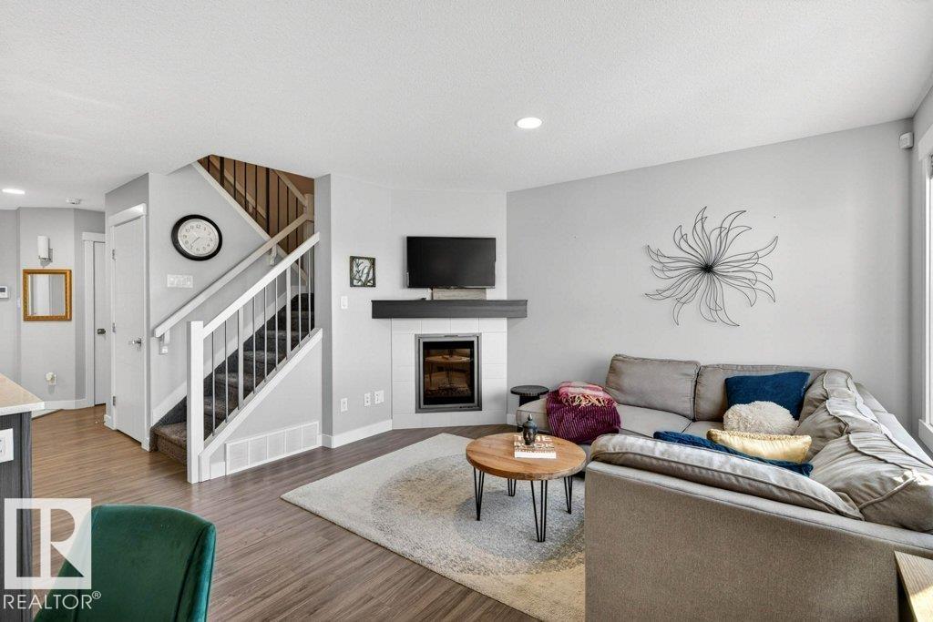 Photo 13 at 3462 Weidle Way SW, Walker, Edmonton