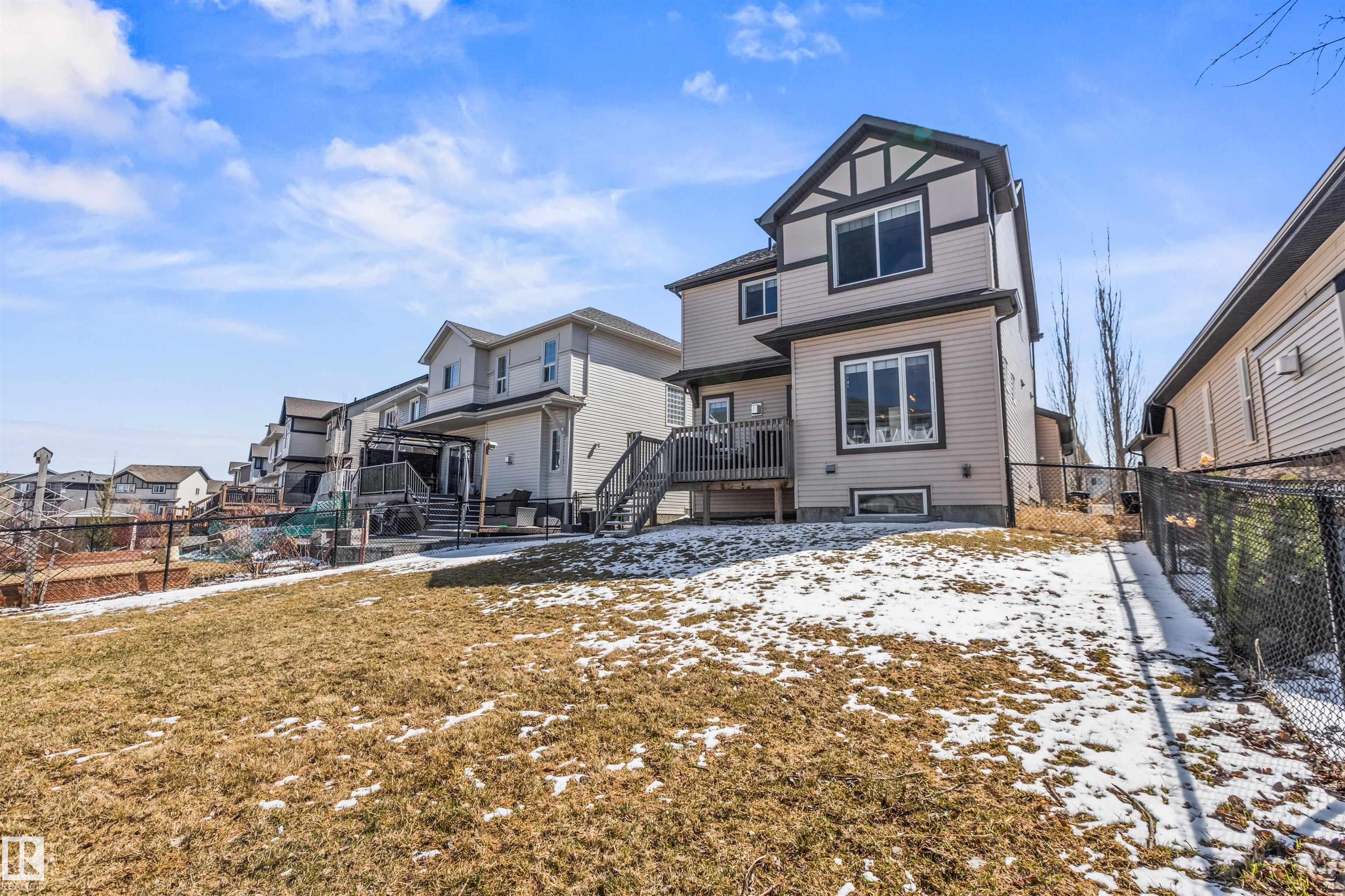 https://zimg.paragon.ice.com/ParagonImages/Property/PM/RAE/225397646/35/0/0/c849a883916420b9dfcc79b6cb41c404/1/9c4f1fe584fe465d99209d5966b8d144/225397646-d14a4ab2-ae43-4eb9-a551-e5e48bff8bf5.JPG