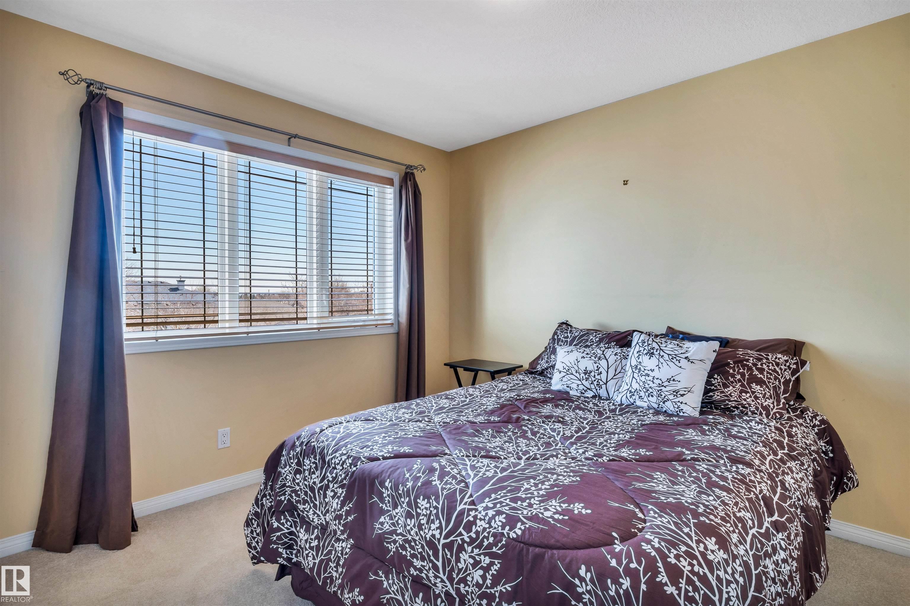 Photo 23 at 1229 Ormsby Lane NW, Ormsby Place, Edmonton