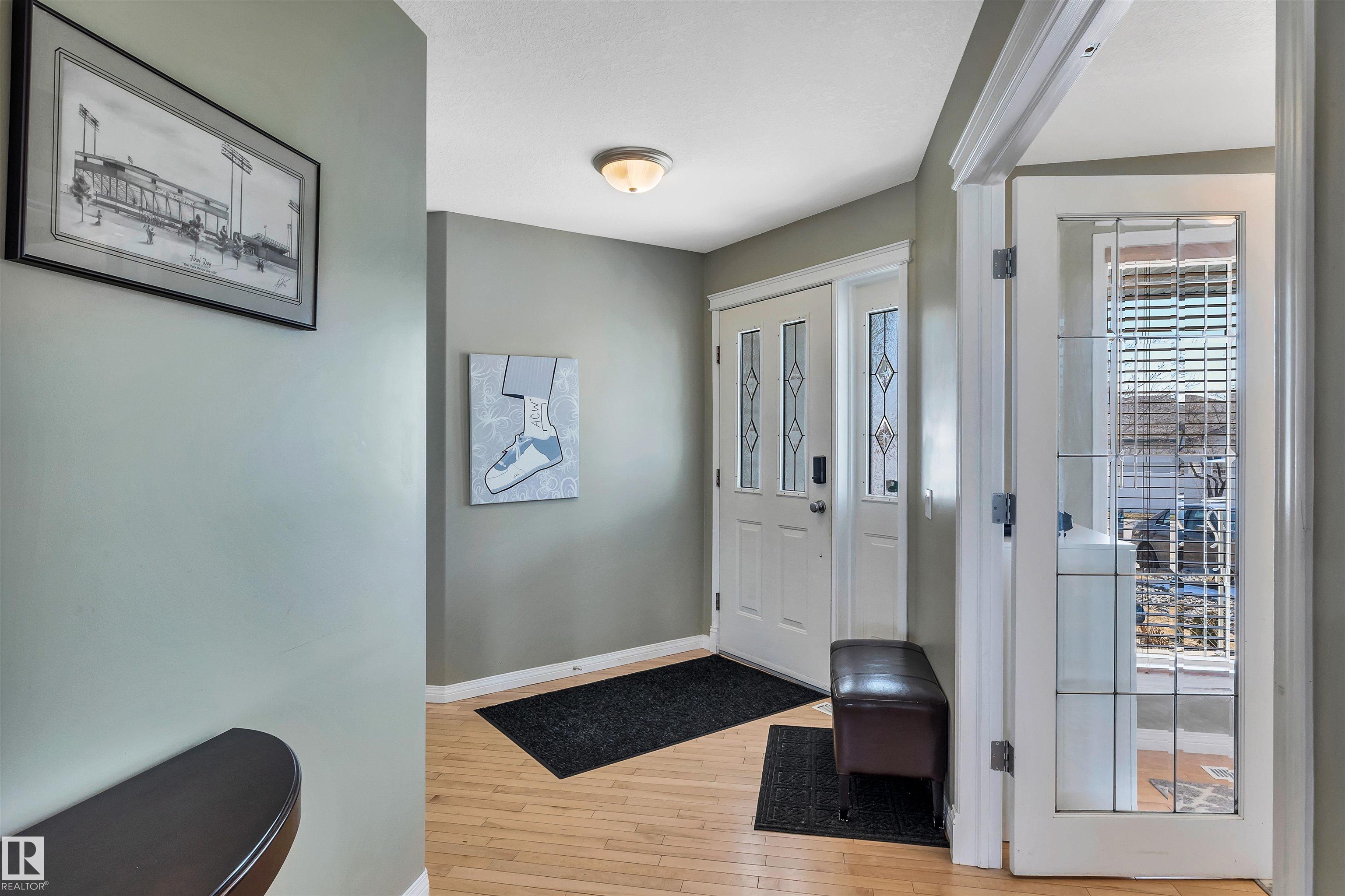 1229 Ormsby Lane NW, Ormsby Place, Edmonton