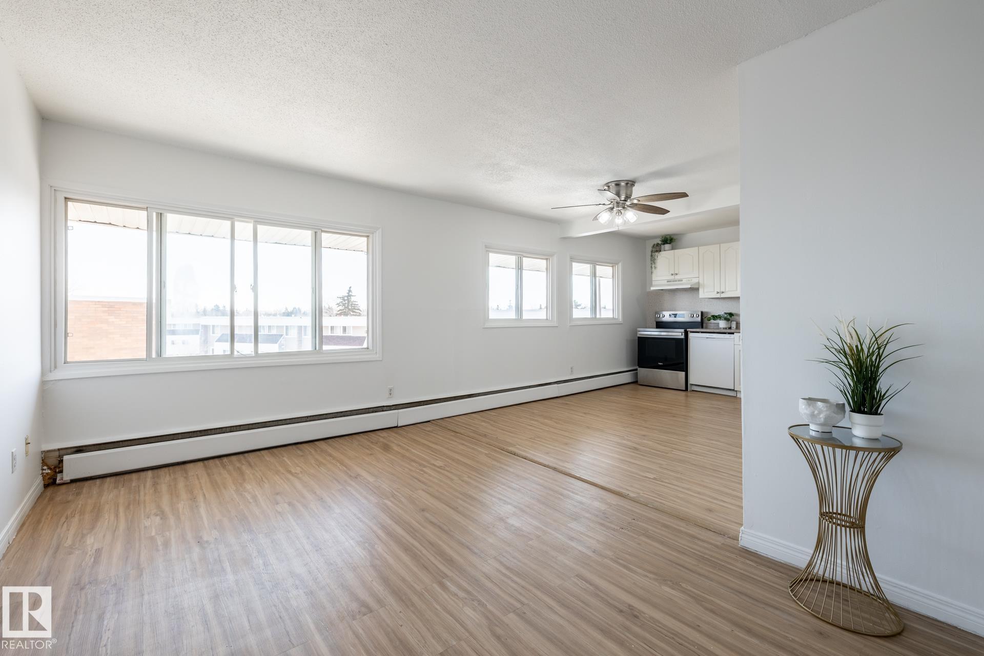 https://zimg.paragon.ice.com/ParagonImages/Property/PM/RAE/225397660/1/0/0/3e20d74af118d92388be77db6664b1a7/1/cdc3adf98f1401ee4b0d5c72e47cbc6f/225397660-0c223a55-70a9-4e80-a4e9-ad75b4e99422.JPG