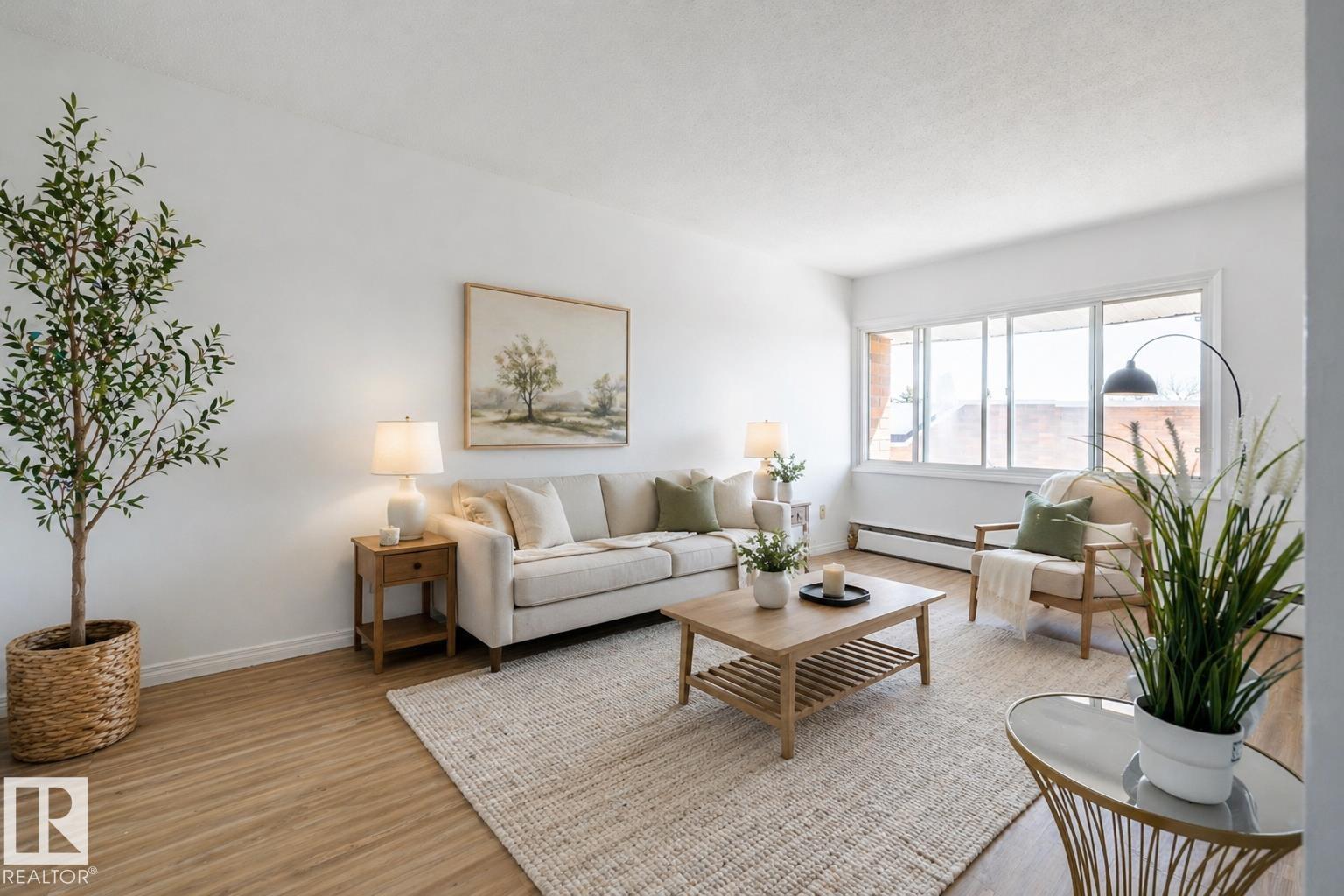 https://zimg.paragon.ice.com/ParagonImages/Property/PM/RAE/225397660/13/0/0/3f33301e4382715dfffb76c95fdd5350/1/cdc3adf98f1401ee4b0d5c72e47cbc6f/225397660-c1229a56-2987-4c1c-bd11-1deb159d98e7.JPG