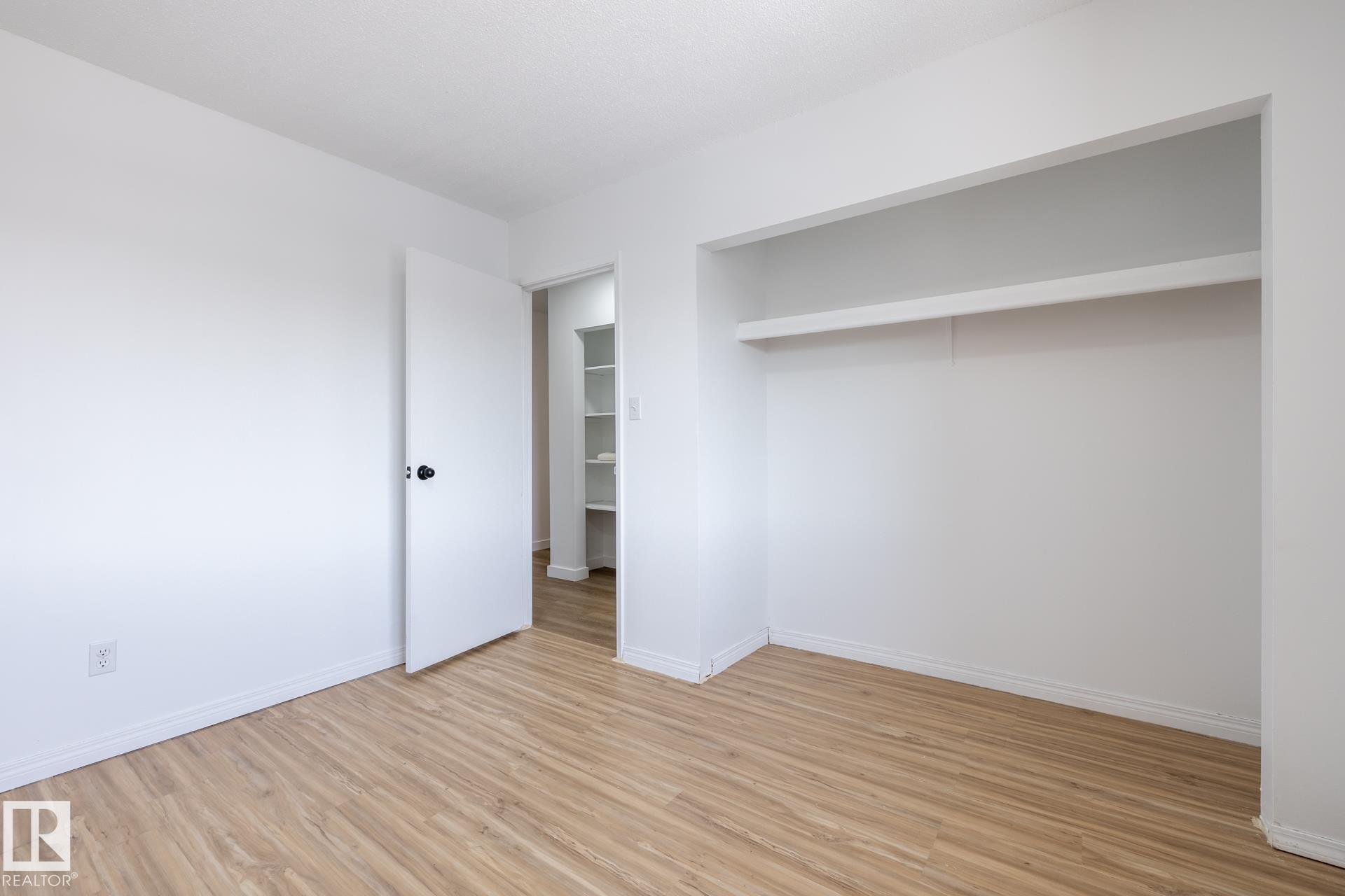 https://zimg.paragon.ice.com/ParagonImages/Property/PM/RAE/225397660/32/0/0/e480ce751484263bb01316282ab74d74/1/cdc3adf98f1401ee4b0d5c72e47cbc6f/225397660-65fa4adb-ce14-4a41-908b-629c8ab540fc.JPG