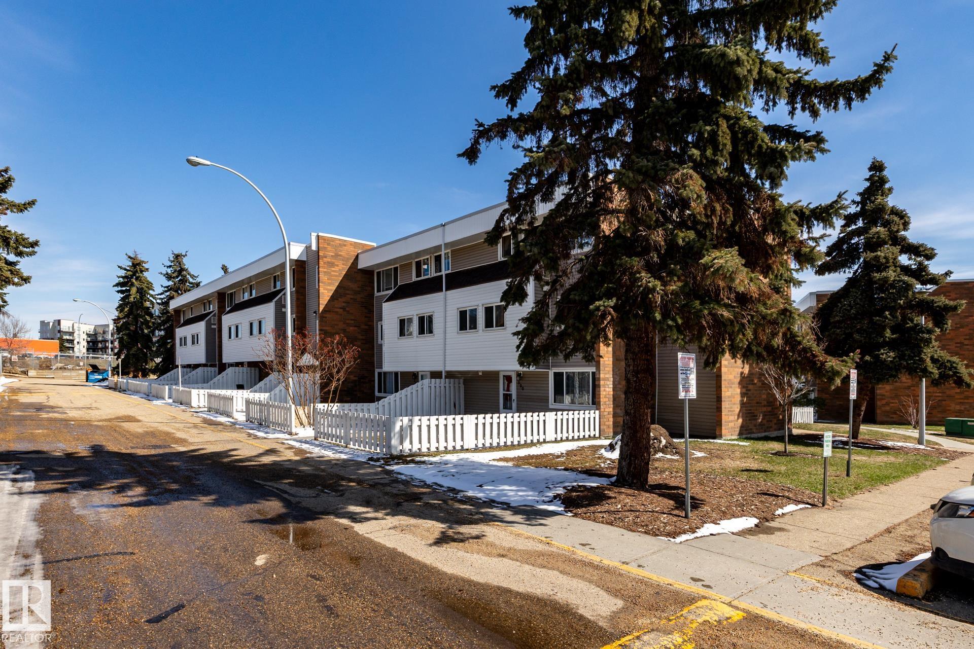 https://zimg.paragon.ice.com/ParagonImages/Property/PM/RAE/225397660/46/0/0/6da0783caf1f3043f64431b064d74b46/1/cdc3adf98f1401ee4b0d5c72e47cbc6f/225397660-d9a6ba32-f9bb-4c05-8363-f6a6fc52562e.JPG