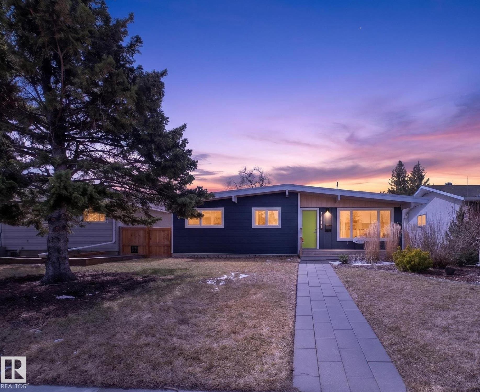 Photo 57 at 16105 84 Avenue NW, Elmwood, Edmonton