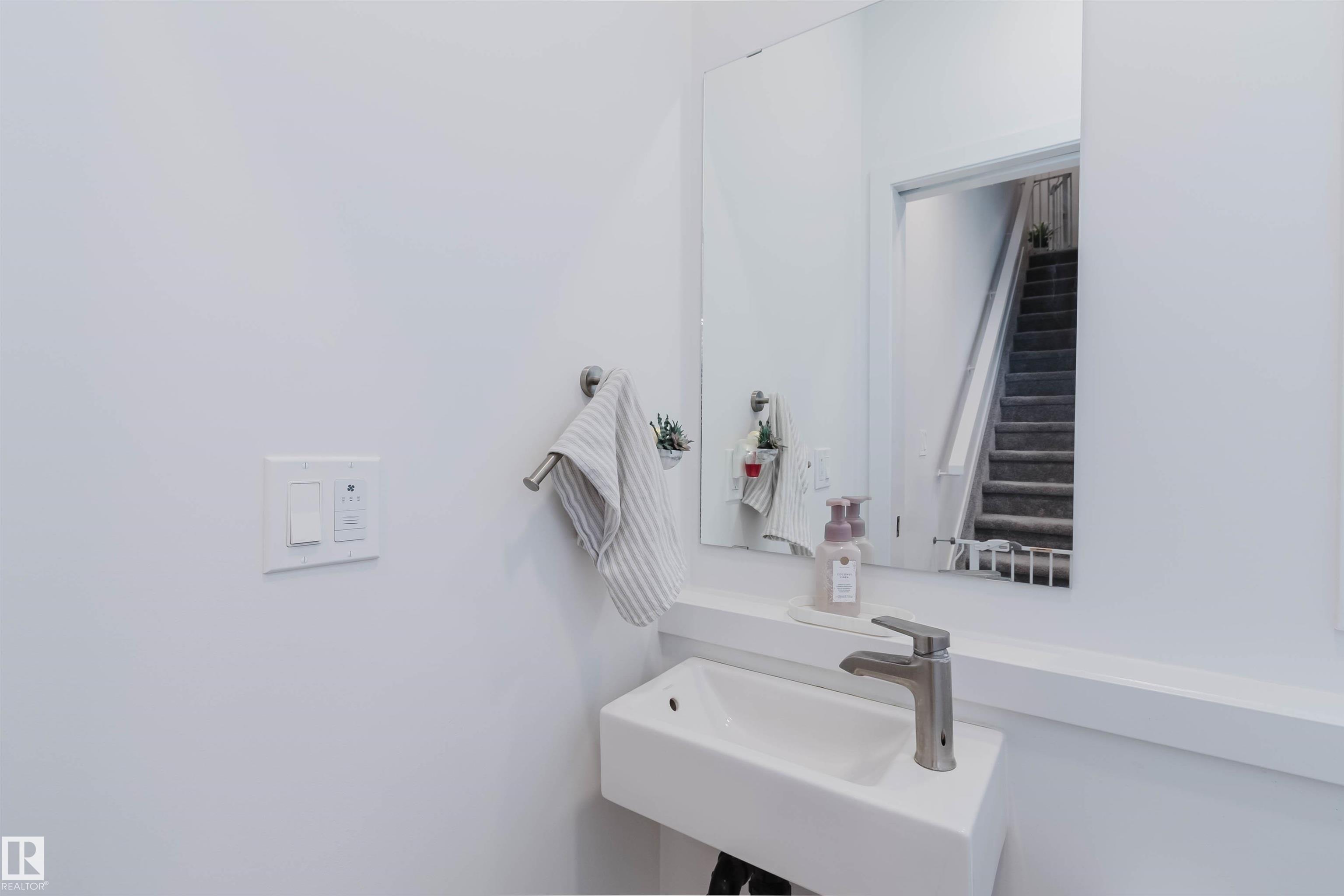 Photo 14 at 3288 Keswick Way SW, Keswick, Edmonton
