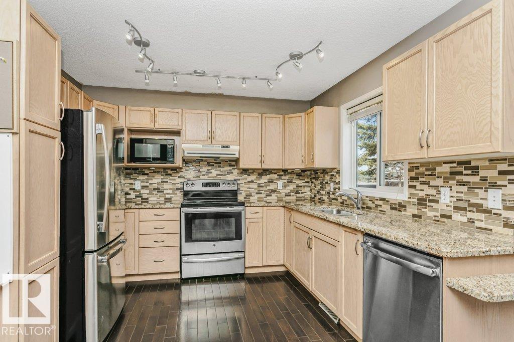 https://zimg.paragon.ice.com/ParagonImages/Property/PM/RAE/225397664/10/0/0/3354147991e9d47f0d75e65ef549b9ff/1/592c04cb1138c2ad63e740881da03766/225397664-df1c806c-bdb2-449a-b2f2-ef8ce380f901.JPG