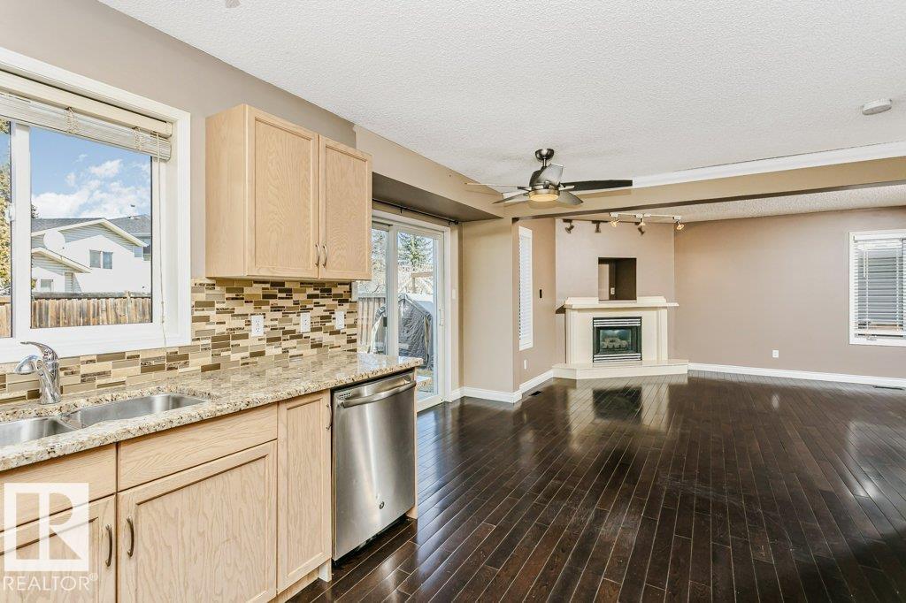 https://zimg.paragon.ice.com/ParagonImages/Property/PM/RAE/225397664/11/0/0/a5ecf67e0773320b973537c54b21141e/1/592c04cb1138c2ad63e740881da03766/225397664-32e1b699-a3a8-4b9c-ace1-a06fbb434dad.JPG