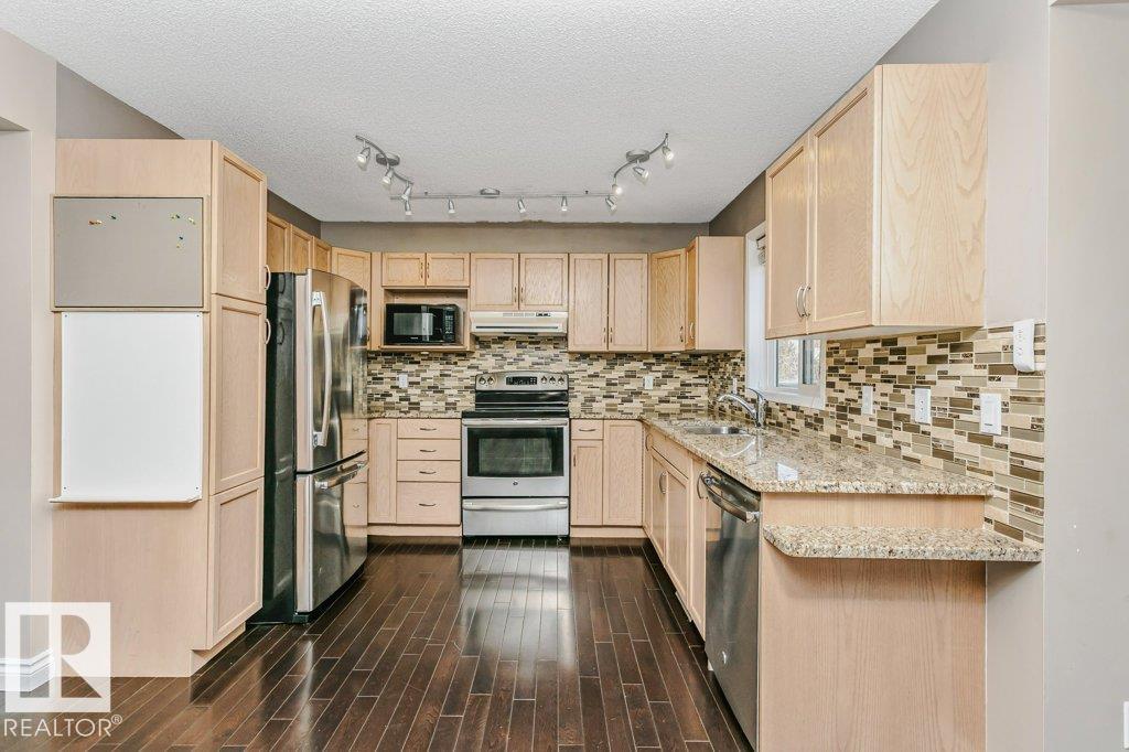 https://zimg.paragon.ice.com/ParagonImages/Property/PM/RAE/225397664/9/0/0/9e903423674f8765d9ba49a02d9da114/1/592c04cb1138c2ad63e740881da03766/225397664-f57ec243-c700-4953-a257-1d0096fd0f84.JPG