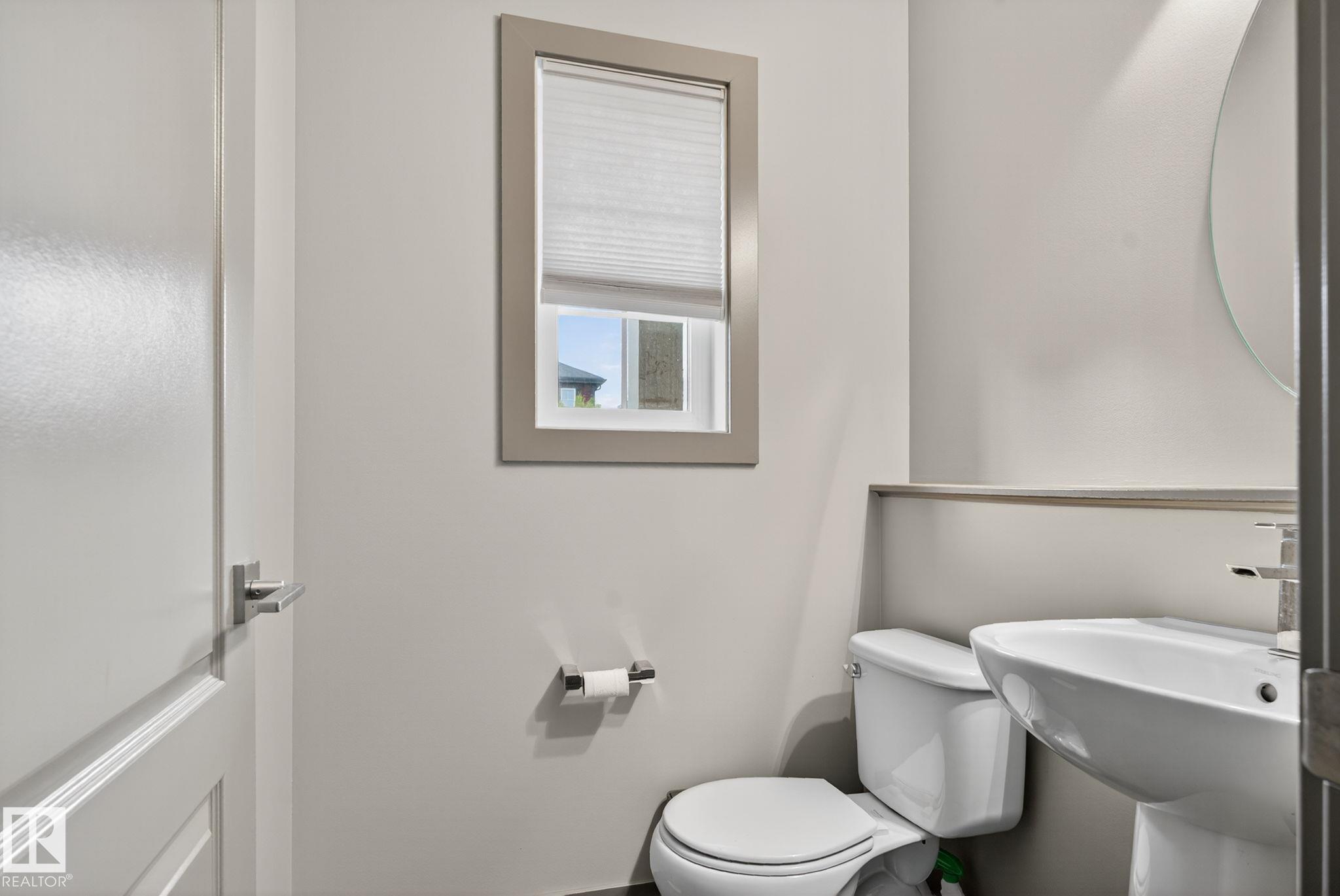 Photo 7 at 5514 Crabapple Loop SW, The Orchards At Ellerslie, Edmonton
