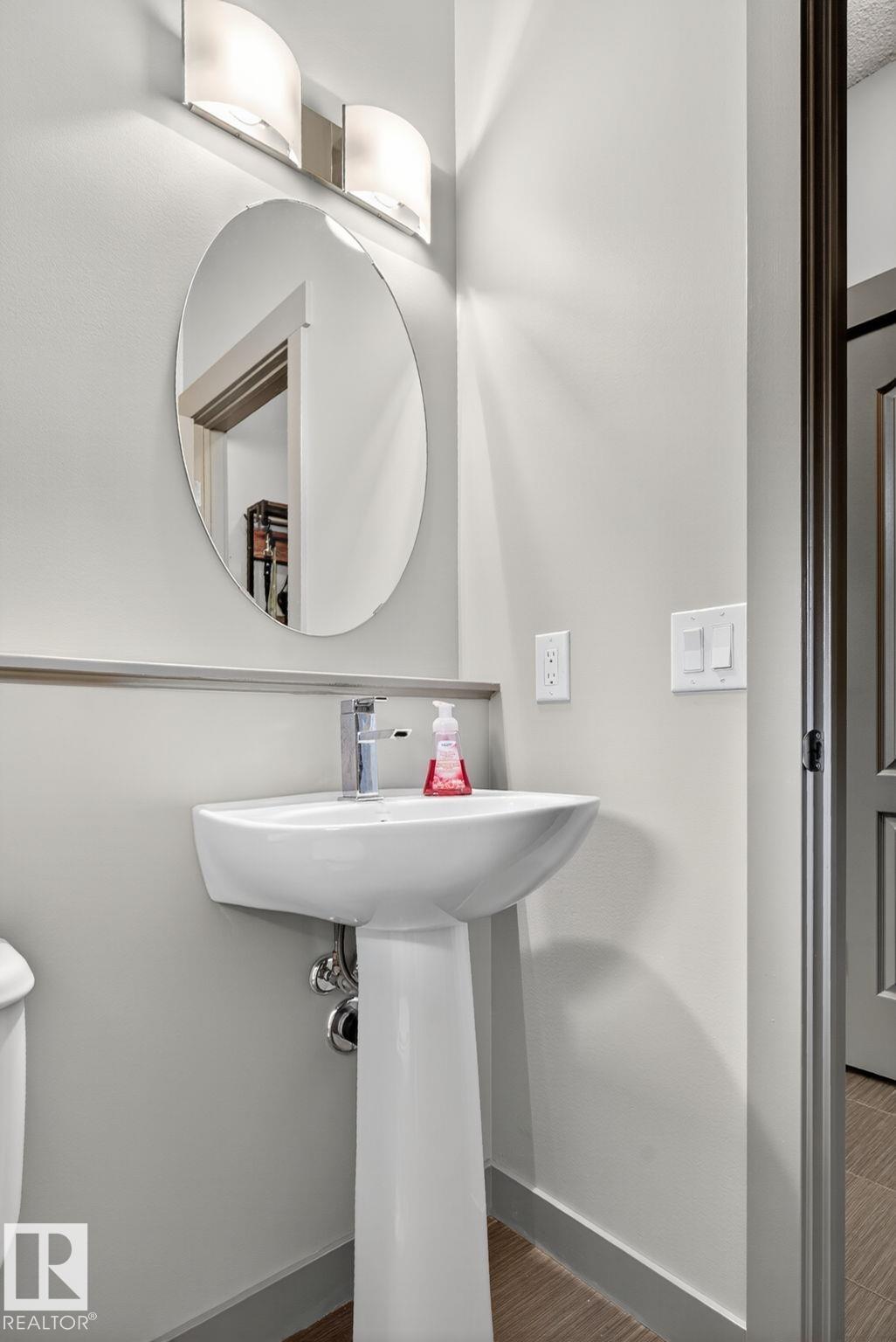 Photo 8 at 5514 Crabapple Loop SW, The Orchards At Ellerslie, Edmonton