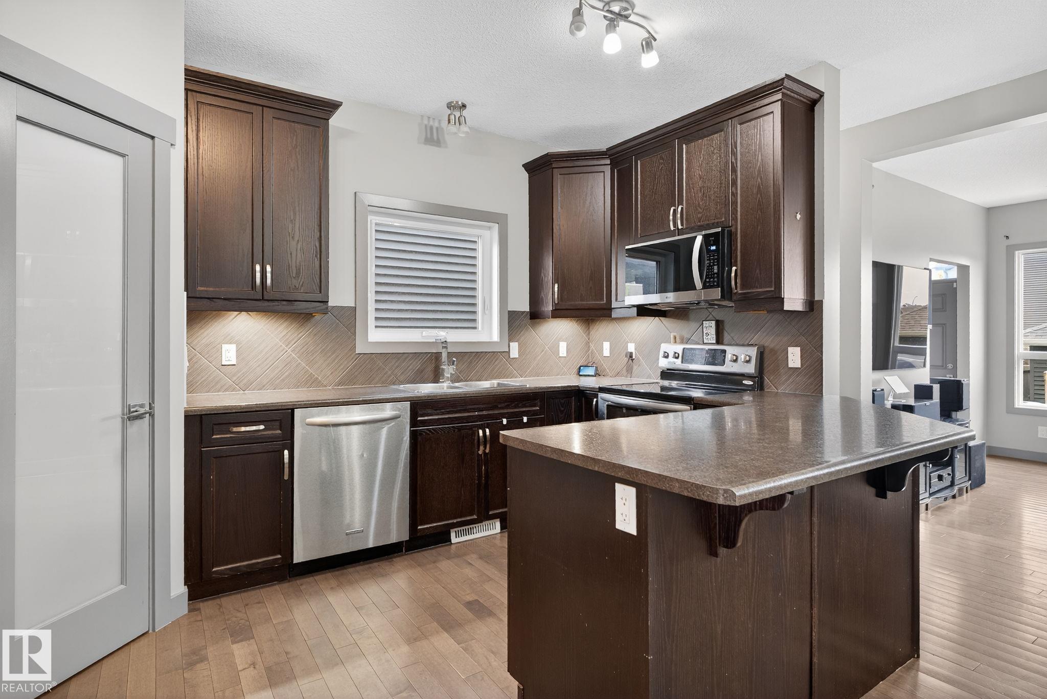 Photo 10 at 5514 Crabapple Loop SW, The Orchards At Ellerslie, Edmonton