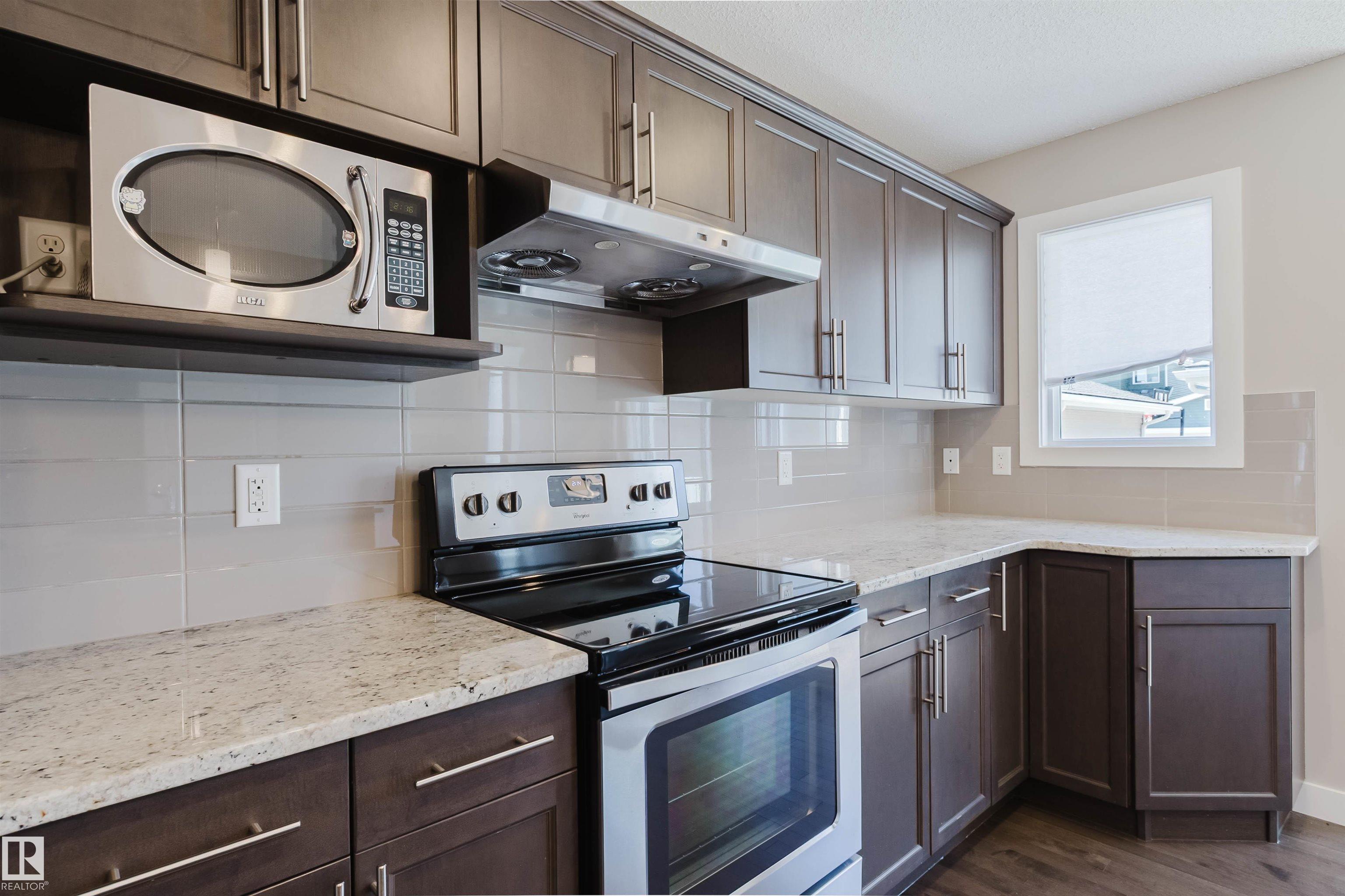 https://zimg.paragon.ice.com/ParagonImages/Property/PM/RAE/225397673/10/0/0/481a6d7e95337772e6e349edeaf793c3/1/dedf3c53462ff94d969fc5dcb50c966e/225397673-d38710b0-6298-4632-84f5-078ada946dd8.JPG