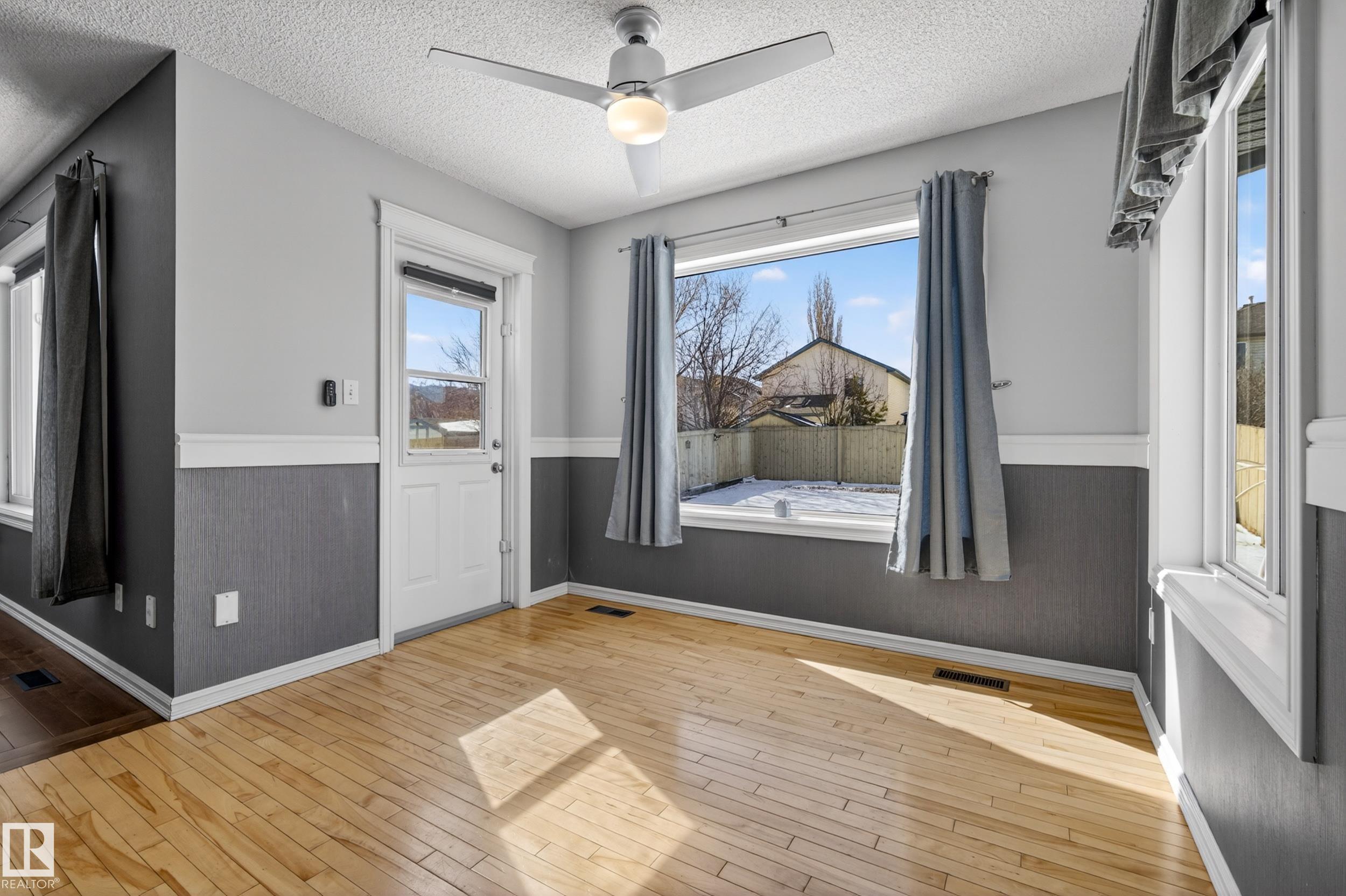 https://zimg.paragon.ice.com/ParagonImages/Property/PM/RAE/225397675/18/0/0/7c04caaf38deb588d11b93feef8a9fa3/1/fb935056358ce63d2e61a3ea8adb7249/225397675-fe5bf3bd-cbaa-416f-ad5d-c6b38de7e050.JPG