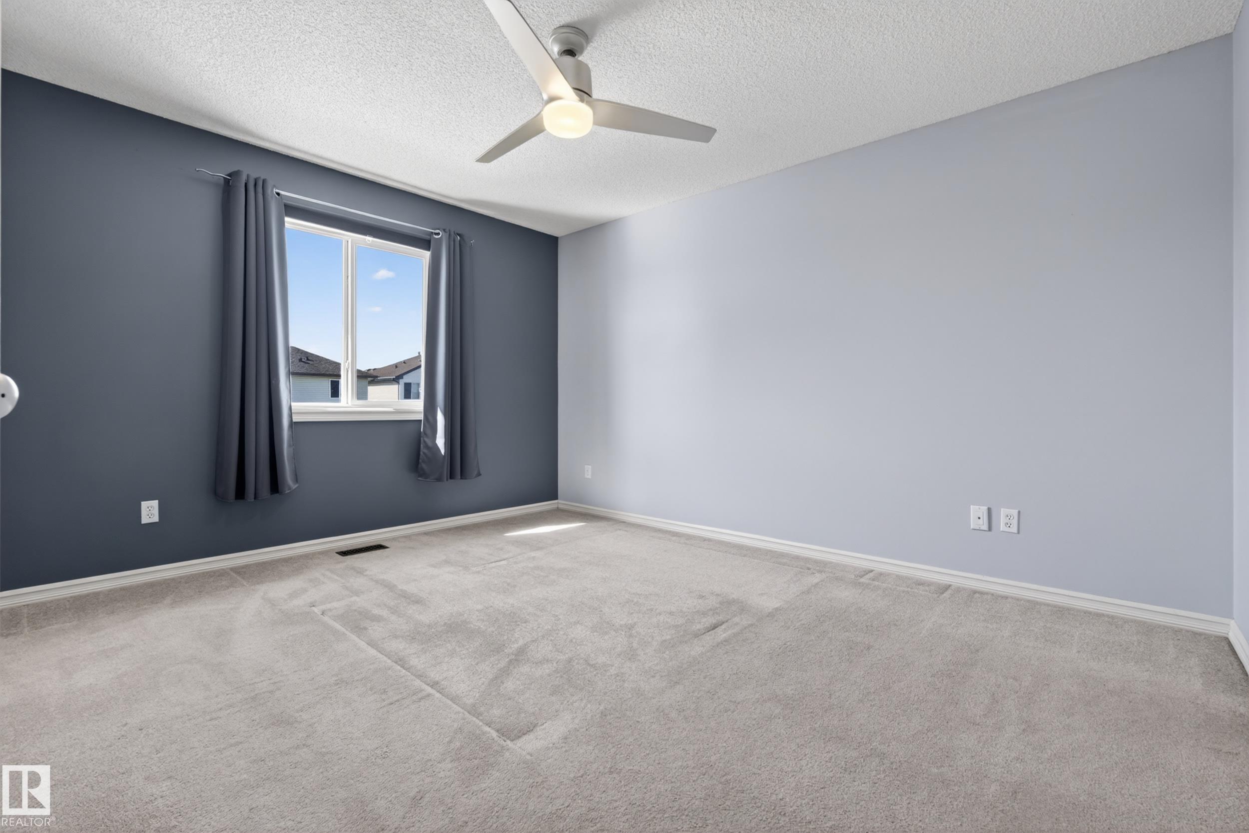 Photo 36 at 8915 7 Avenue SW, Ellerslie, Edmonton