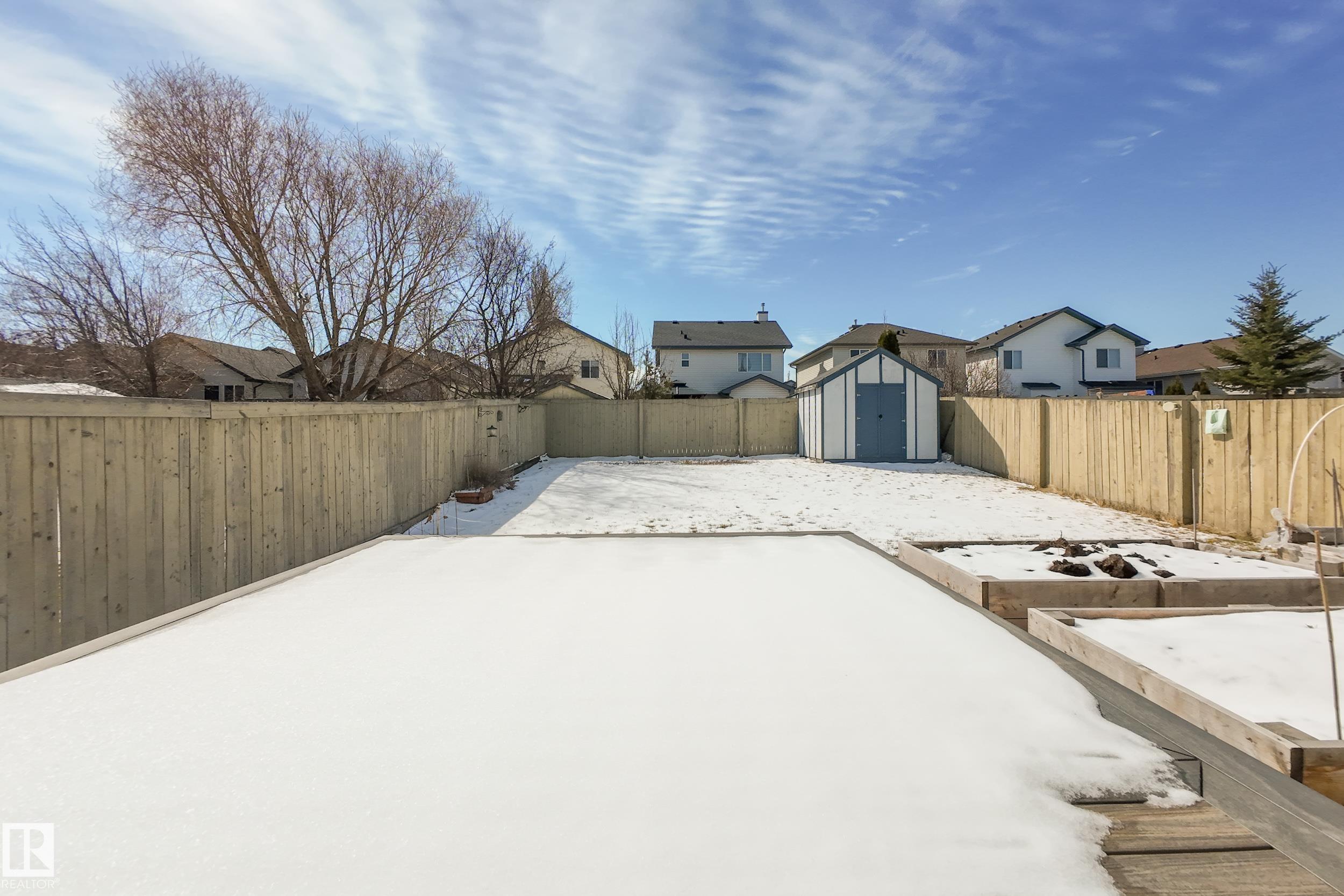 8915 7 Avenue SW, Ellerslie, Edmonton