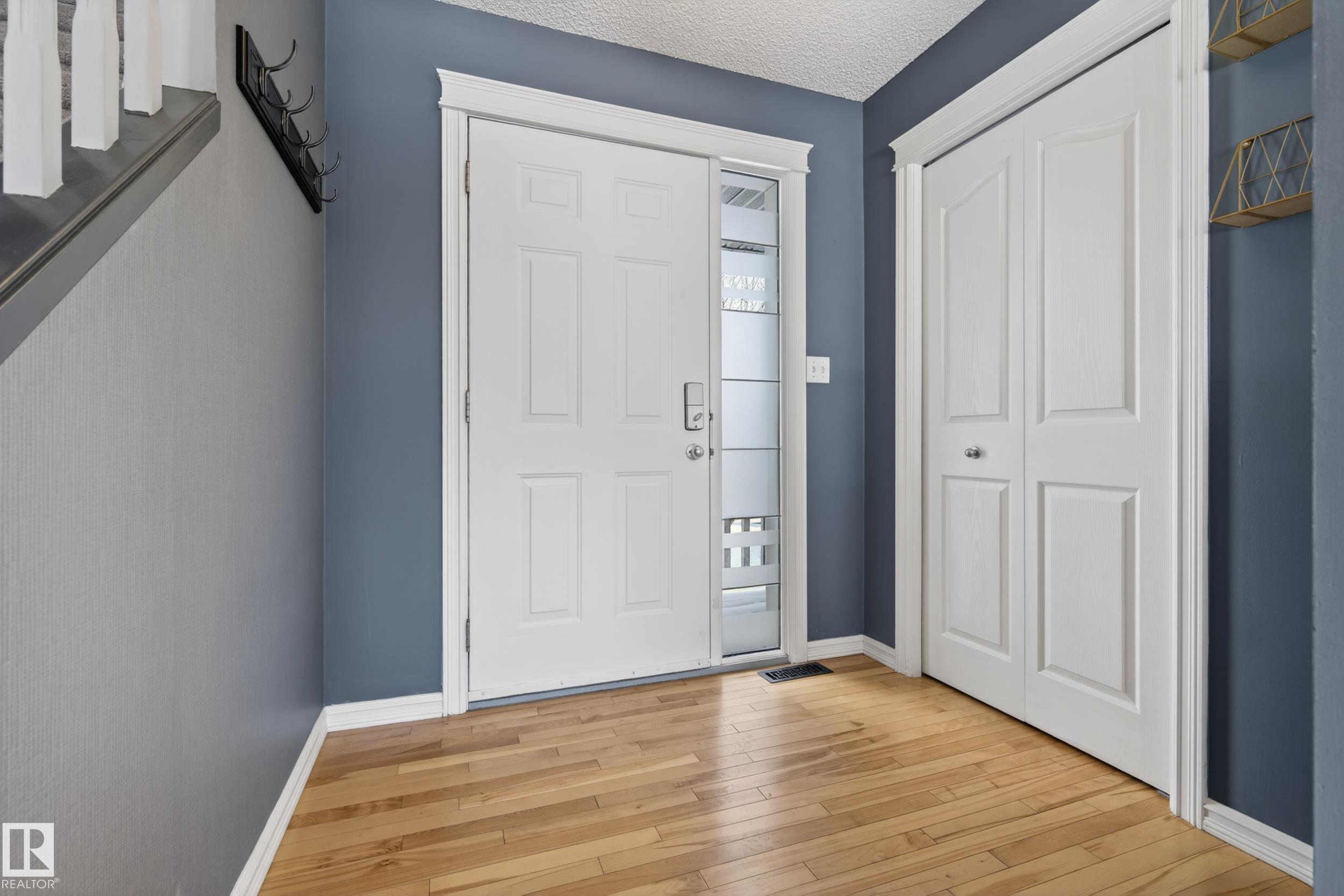 https://zimg.paragon.ice.com/ParagonImages/Property/PM/RAE/225397675/9/0/0/c1bf1cb6ca267d6f2e677aa406f38d04/1/fb935056358ce63d2e61a3ea8adb7249/225397675-5c1aed23-5c7d-4a44-970e-9a83b7bf5c23.JPG