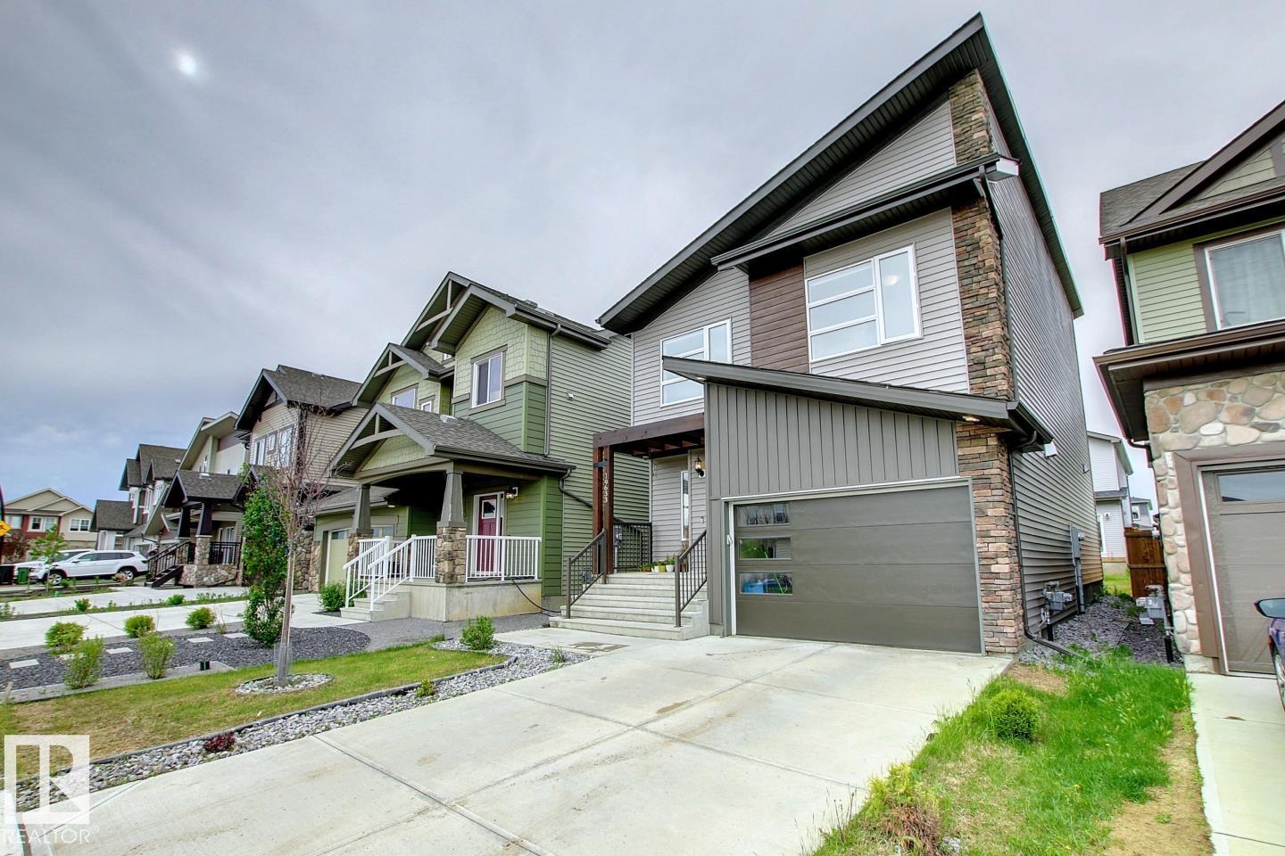 Photo 3 at 19633 26a Avenue NW, The Uplands, Edmonton