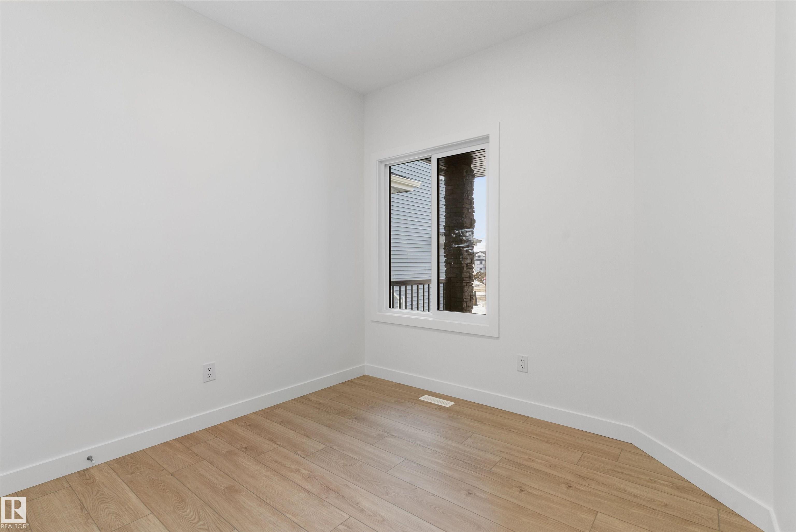 https://zimg.paragon.ice.com/ParagonImages/Property/PM/RAE/225397686/16/0/0/91ef8410945a87ac8900a63ab6cc0556/1/035e72faae11530579d86a5de47c130a/225397686-bcde2bdf-7fc6-4af4-8e5a-45bc878b2ba6.JPG