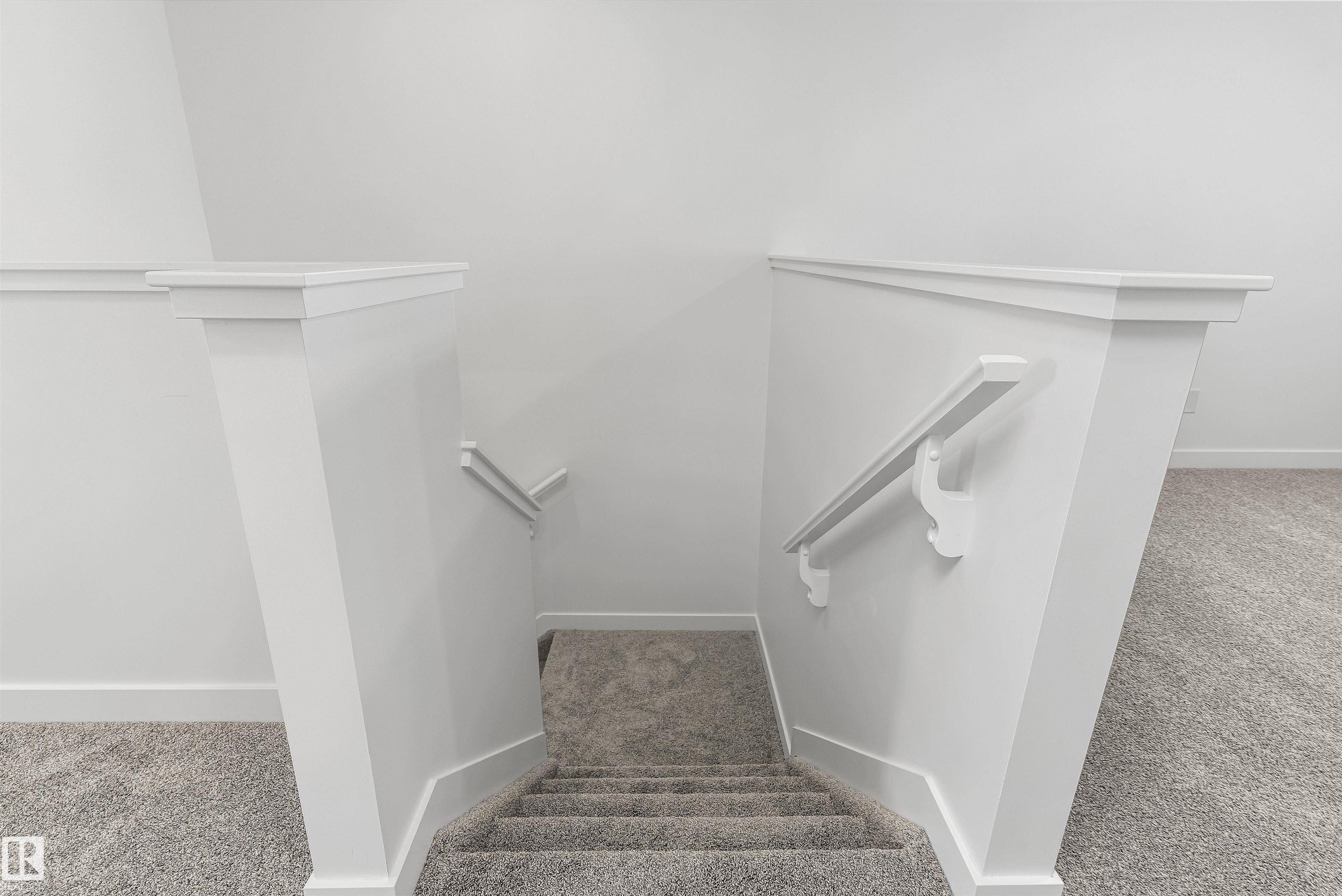 https://zimg.paragon.ice.com/ParagonImages/Property/PM/RAE/225397686/18/0/0/d8c4c53eaa260742624b58a29103d346/1/035e72faae11530579d86a5de47c130a/225397686-361ae56f-cb64-4dc0-9cdf-47e1984f737f.JPG