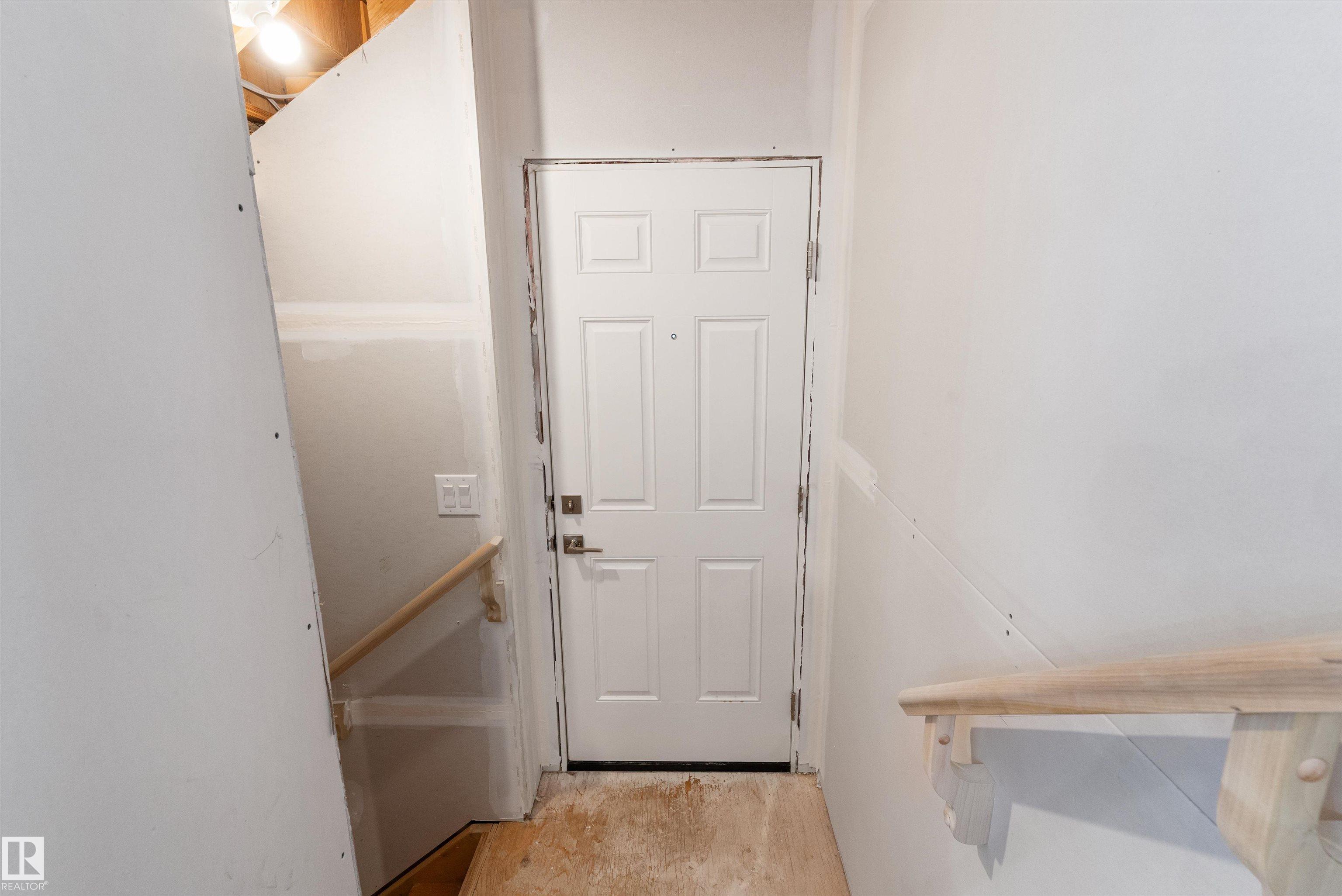 https://zimg.paragon.ice.com/ParagonImages/Property/PM/RAE/225397686/34/0/0/ced6a111ca4e09126e9a197c8b44170f/1/035e72faae11530579d86a5de47c130a/225397686-47c0a875-e6e8-4e7c-bb29-4010767fa3ba.JPG
