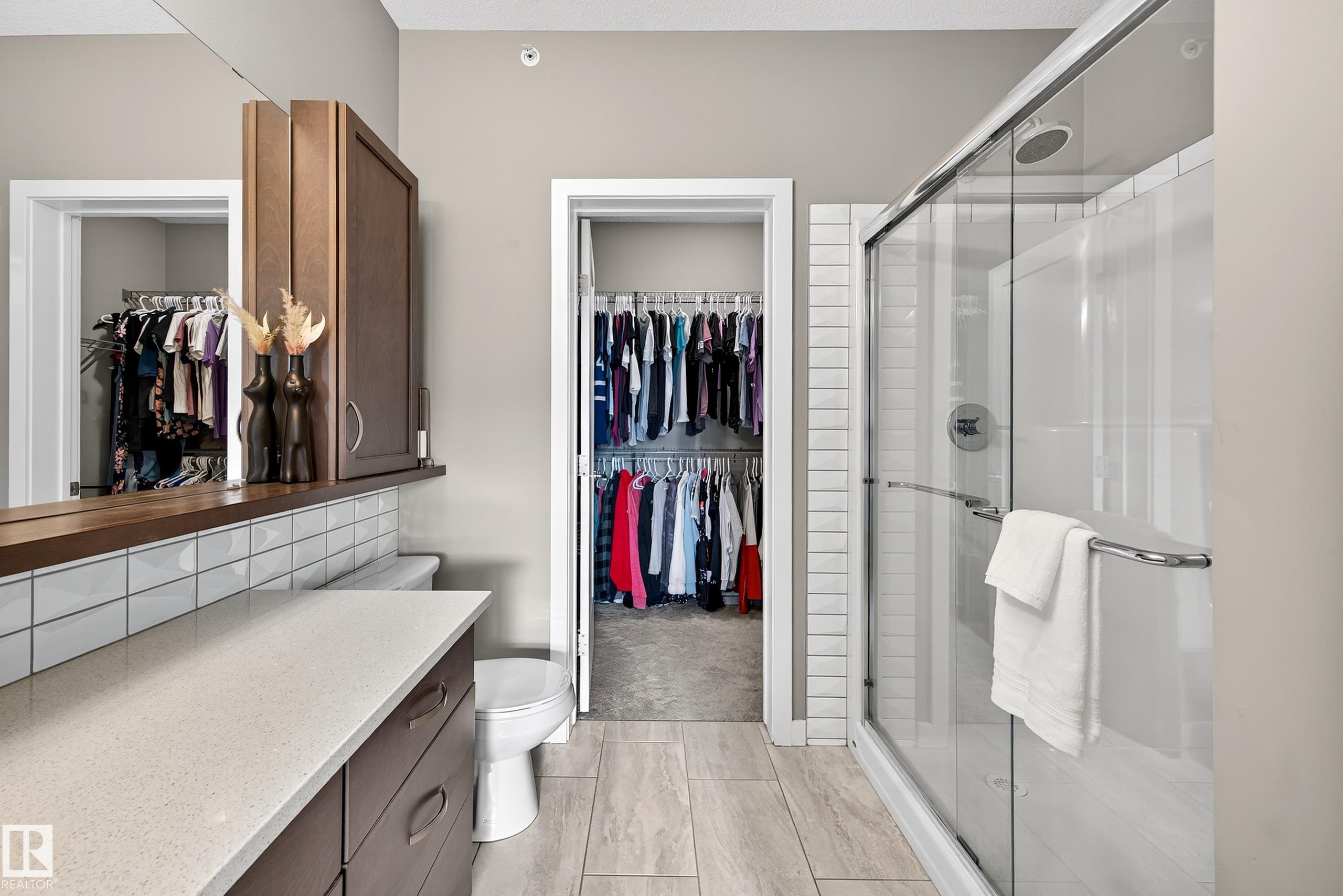 https://zimg.paragon.ice.com/ParagonImages/Property/PM/RAE/225397717/8/0/0/900afde7462c4a128409ef844577b555/1/003e4cc63f702589fd60f029ad1720fb/225397717-52803ce8-d2b3-4cc6-b165-b0bd78a1f71b.JPG