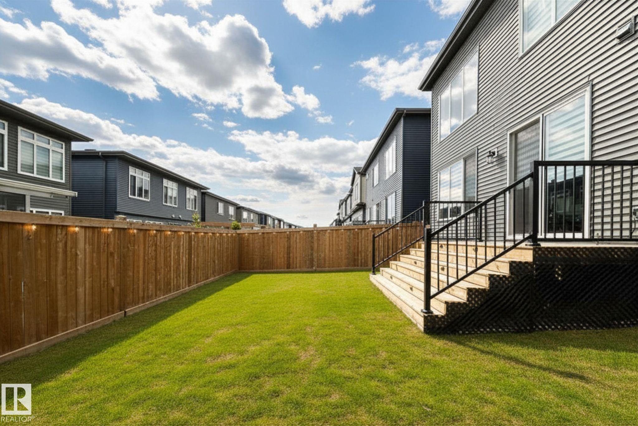 https://zimg.paragon.ice.com/ParagonImages/Property/PM/RAE/225397730/15/0/0/ca46ba6e310e2dc5f0189d986e8d7353/1/c53c92059dfc5e32d2af571821f1c6bc/225397730-3d8416ab-7593-4b82-9424-f92a9e16720f.JPG
