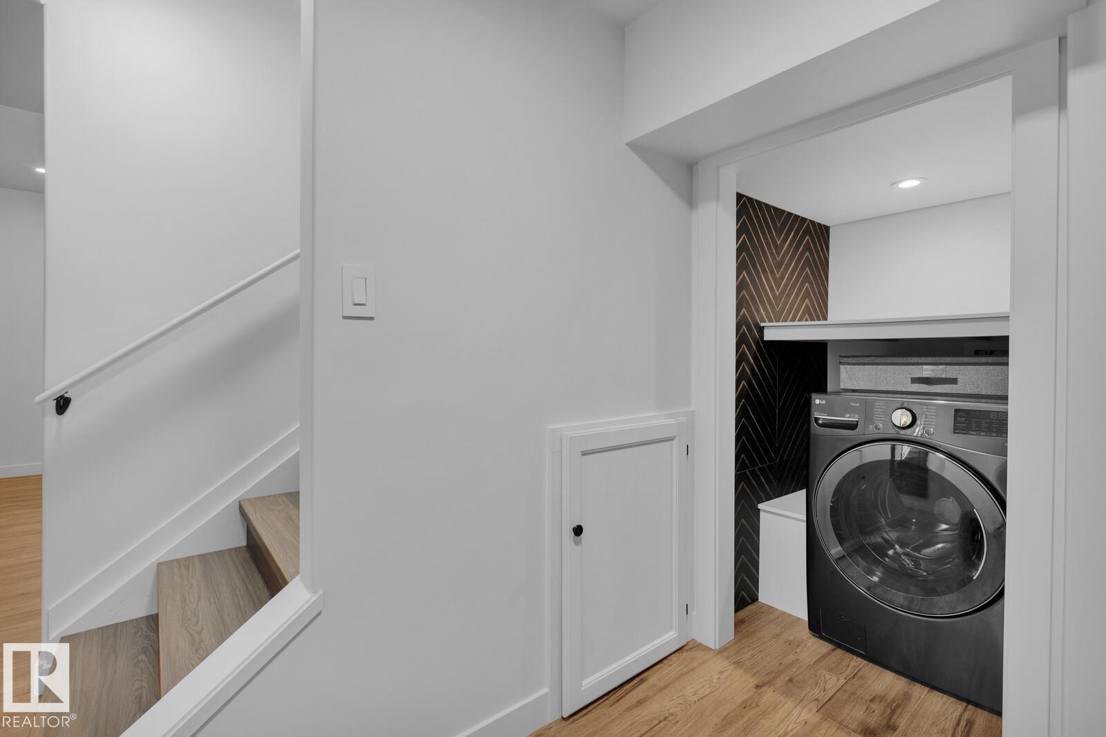 https://zimg.paragon.ice.com/ParagonImages/Property/PM/RAE/225397730/40/0/0/49f38d58be6403aa52523d58c1058eb8/1/c53c92059dfc5e32d2af571821f1c6bc/225397730-2EA236EB-9AB6-4354-9C67-4FCD6A7DFE10.JPG