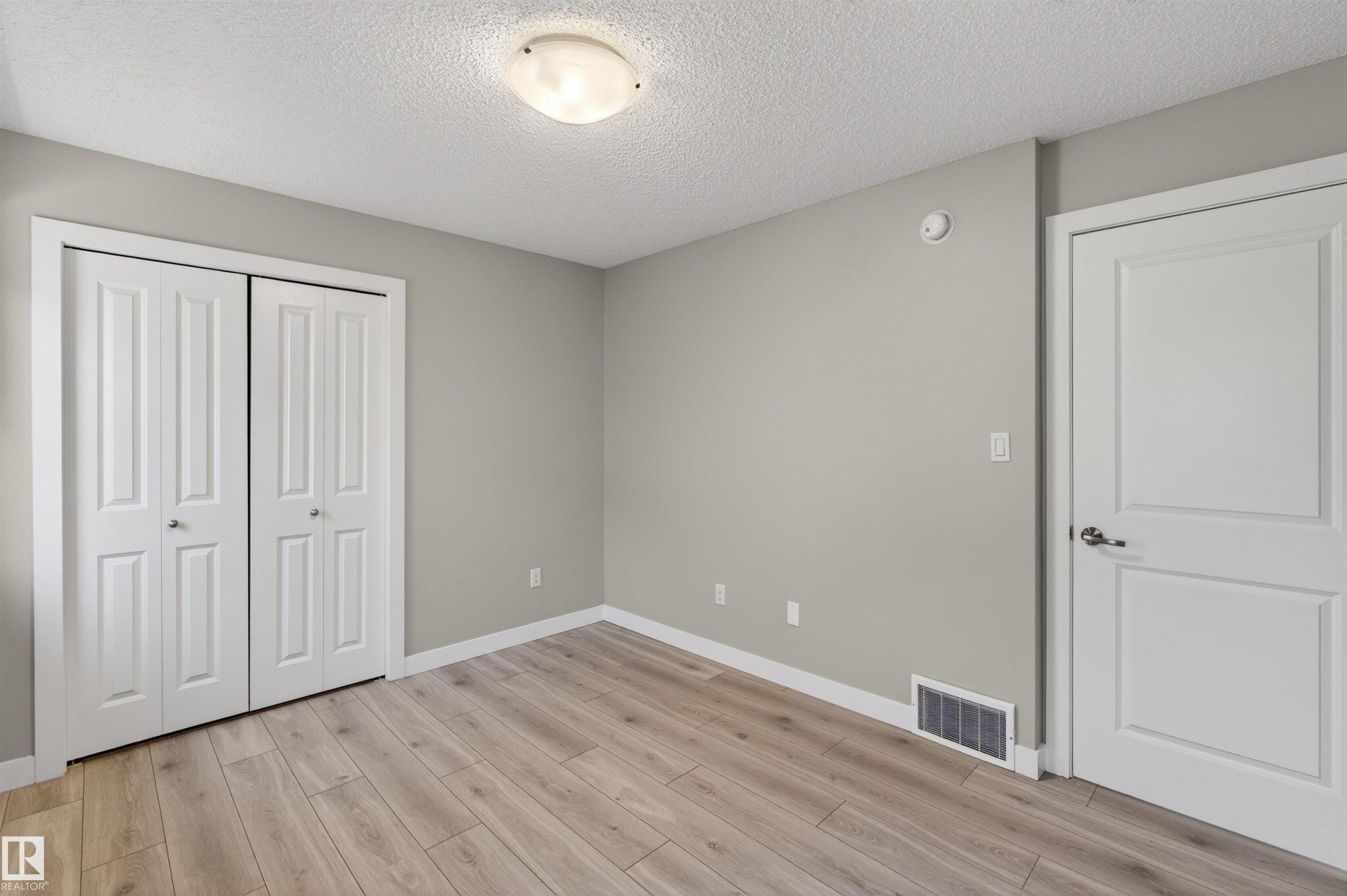 https://zimg.paragon.ice.com/ParagonImages/Property/PM/RAE/225397744/34/0/0/69bbba570bb84b6d1a6a7ced02759506/1/2a4838a9004ad287c89876064d0e136e/225397744-17021609-6f85-4df3-8738-42f7f49c15b1.JPG