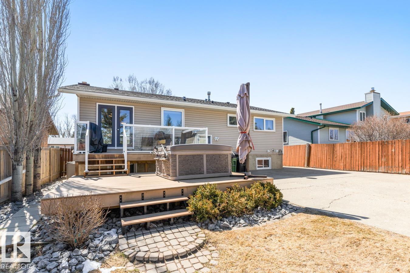 Photo 27 at 18536 68 Avenue NW, Ormsby Place, Edmonton