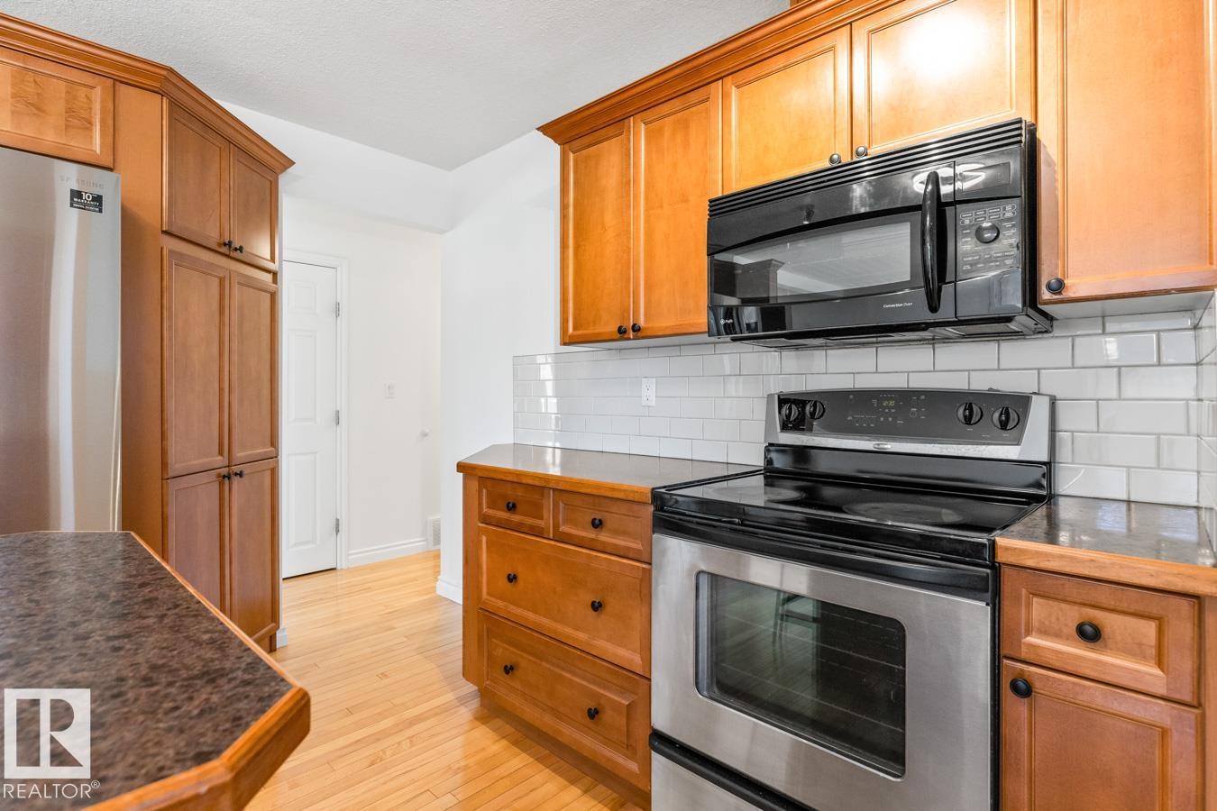 18536 68 Avenue NW, Ormsby Place, Edmonton