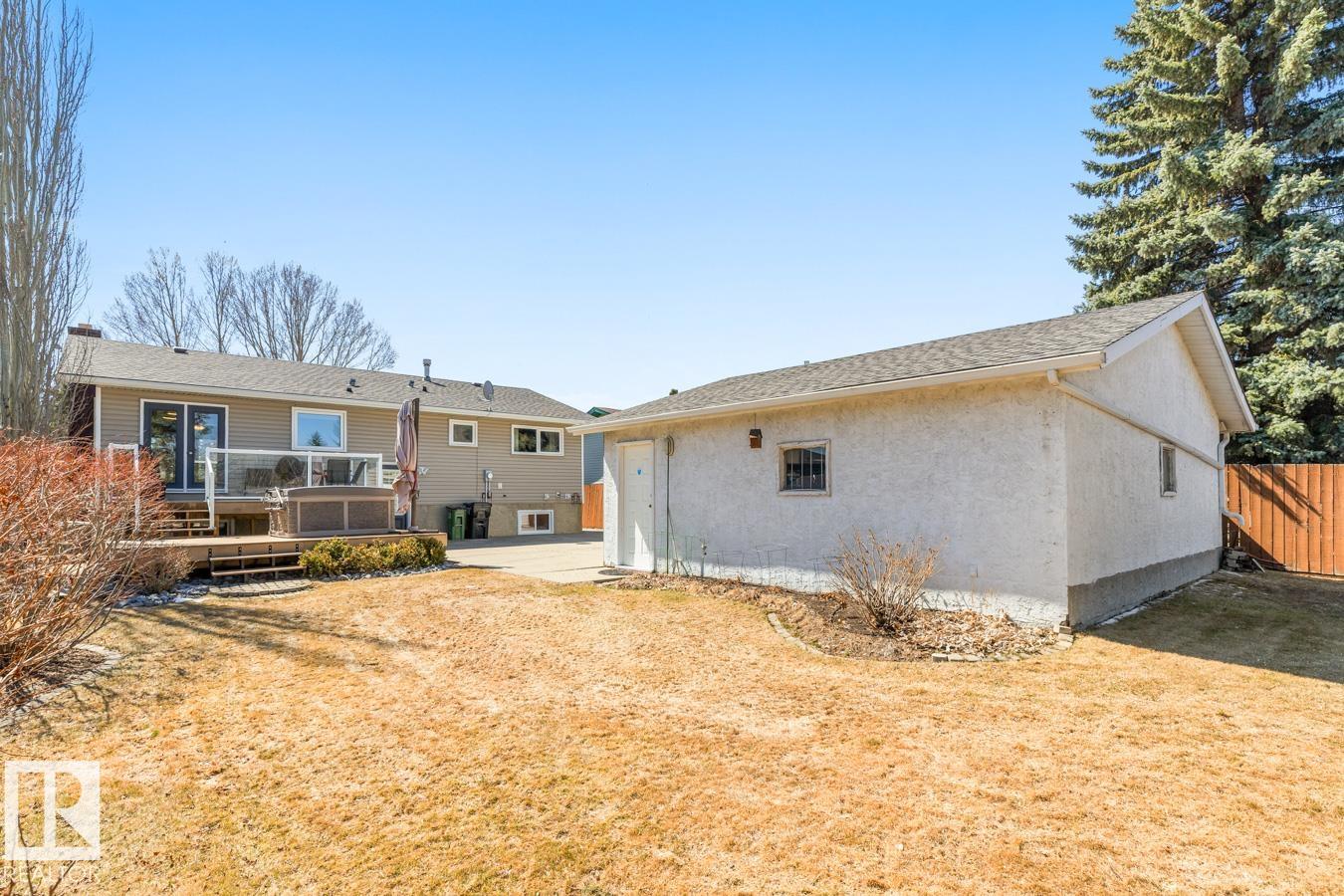 Photo 32 at 18536 68 Avenue NW, Ormsby Place, Edmonton