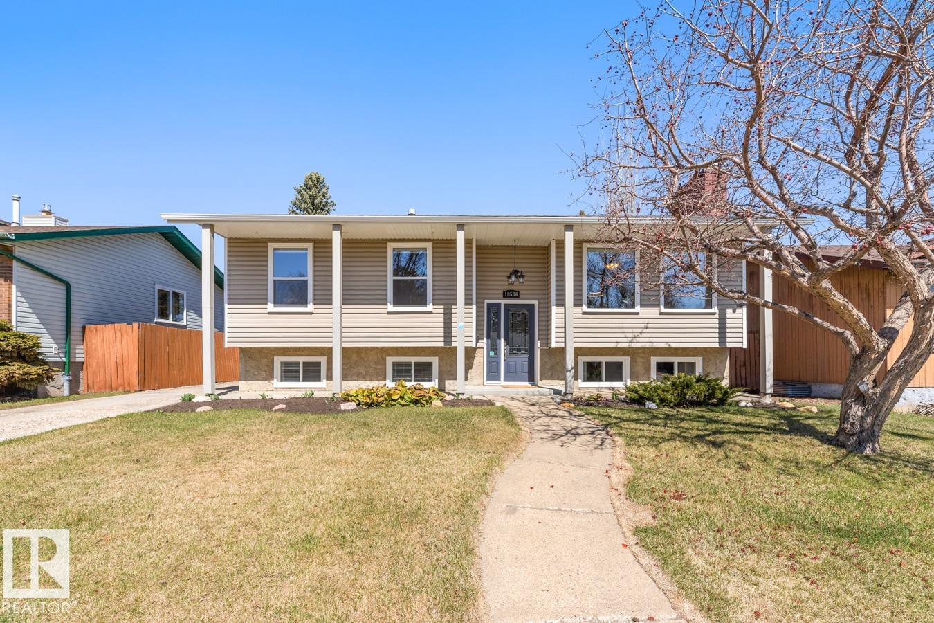 Photo 37 at 18536 68 Avenue NW, Ormsby Place, Edmonton