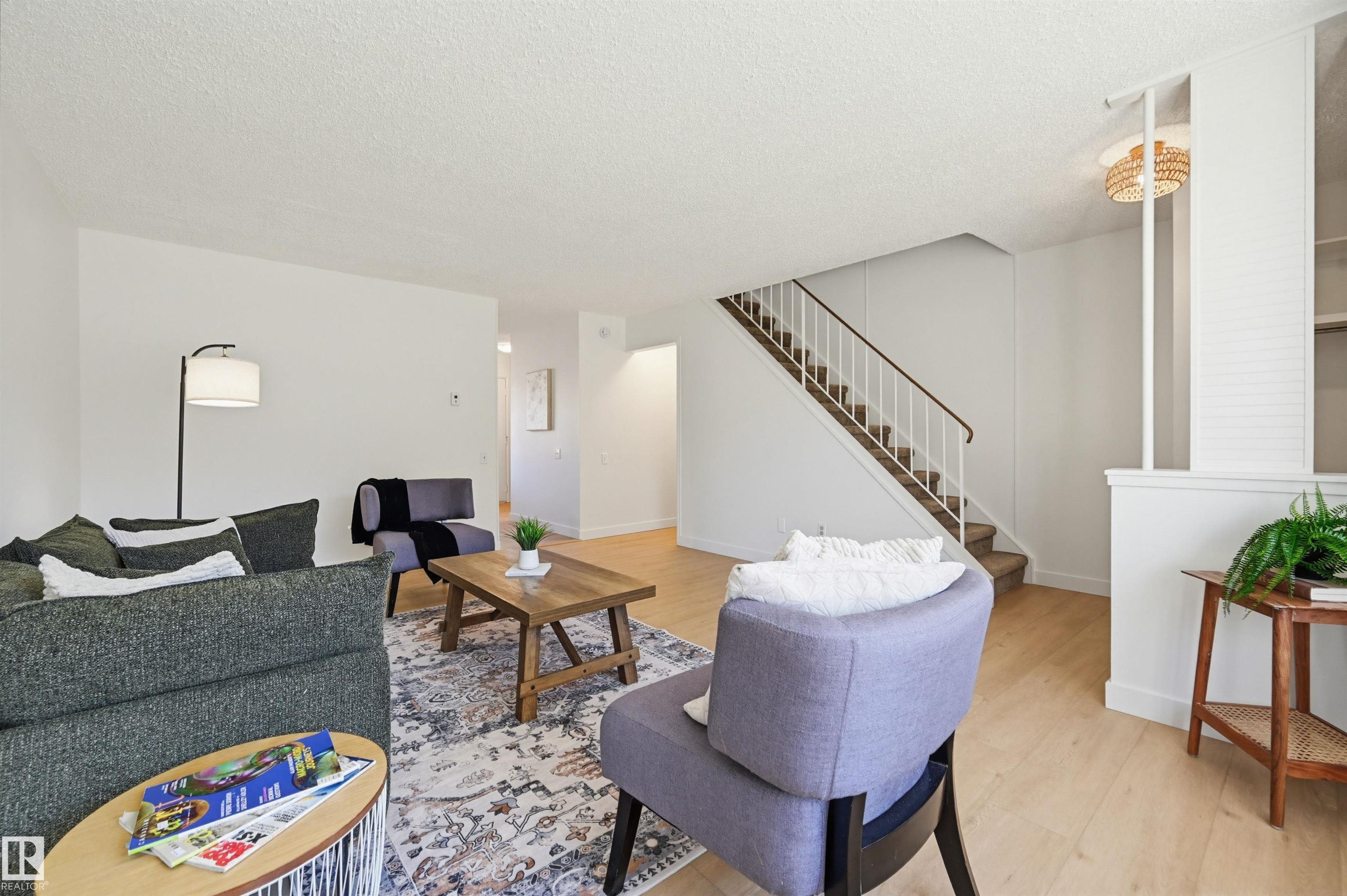 Photo 8 at 8043 178 Street NW, Thorncliffe, Edmonton