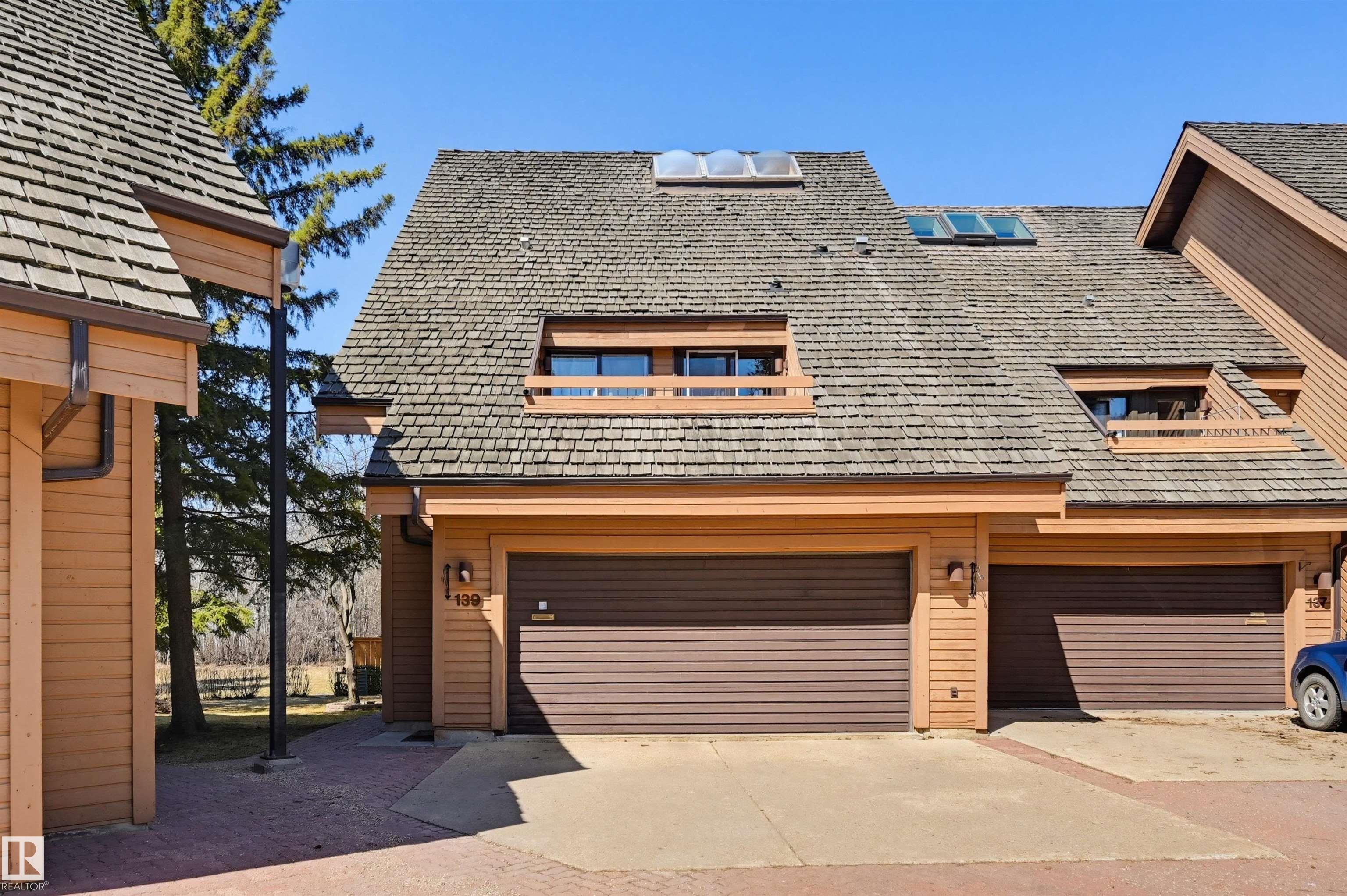 139 Wolf Willow Crescent NW, Westridge, Edmonton photo 1