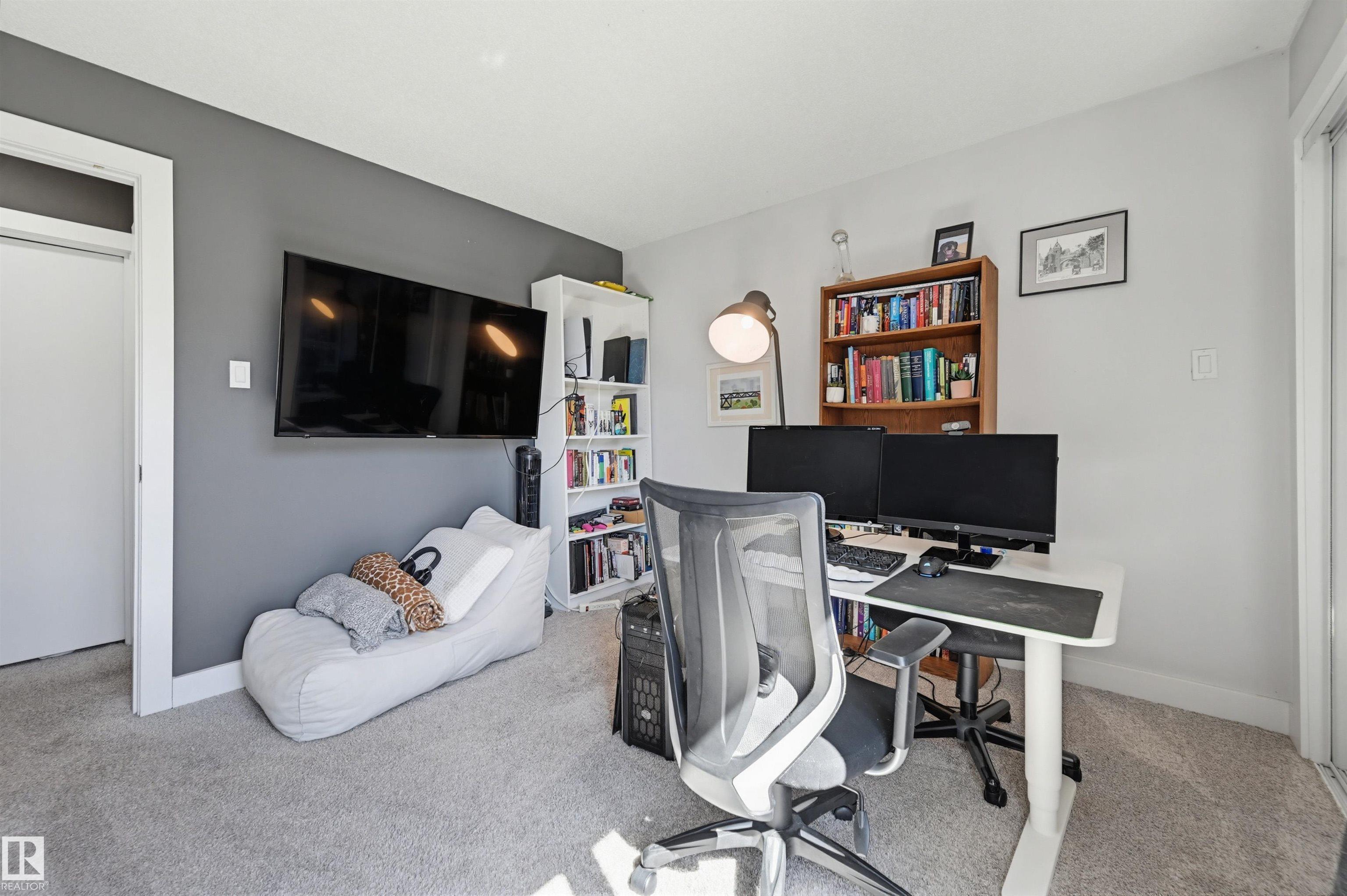 Photo 20 at 139 Wolf Willow Crescent NW, Westridge, Edmonton